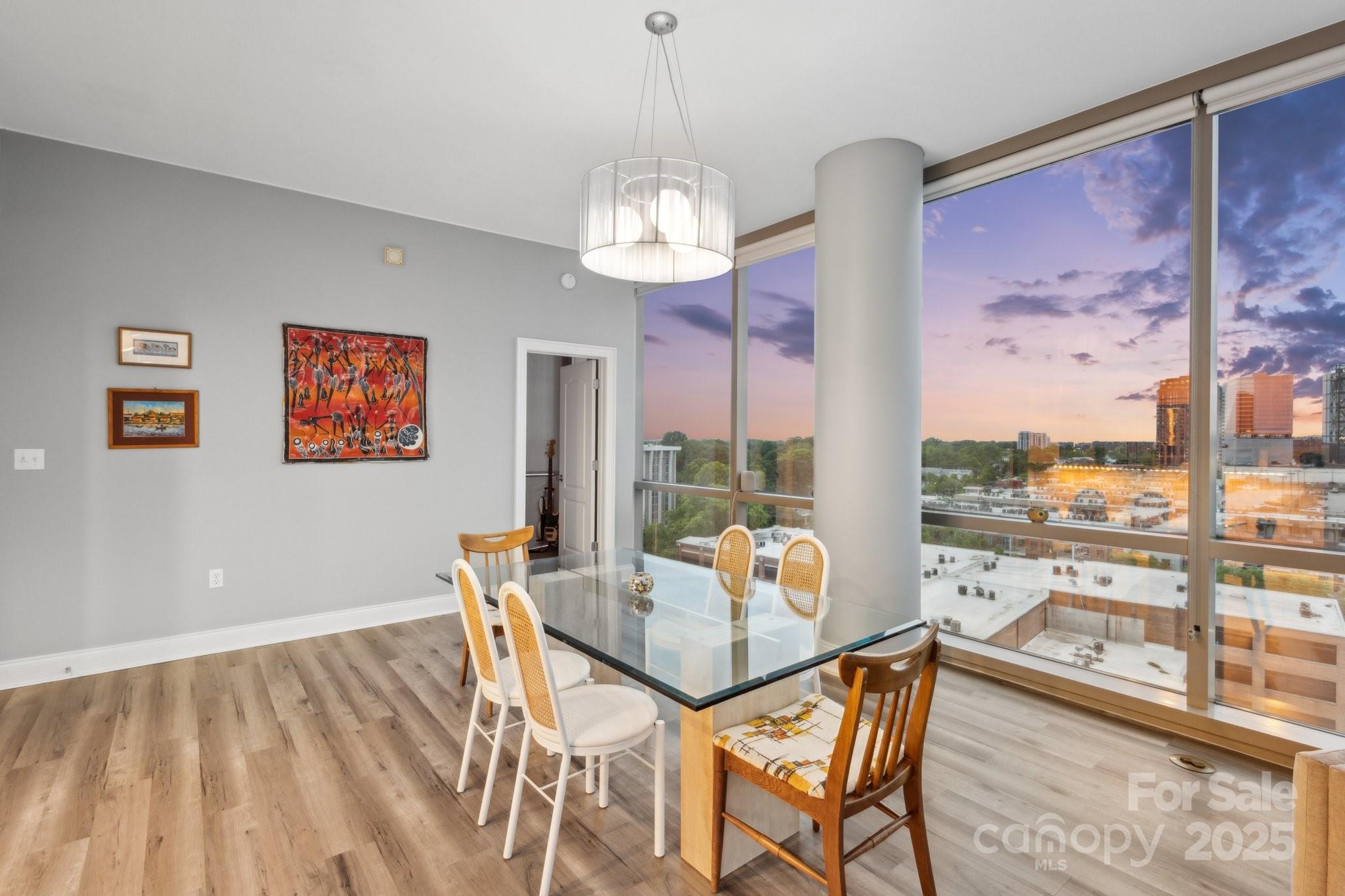 315 Arlington Avenue 1104