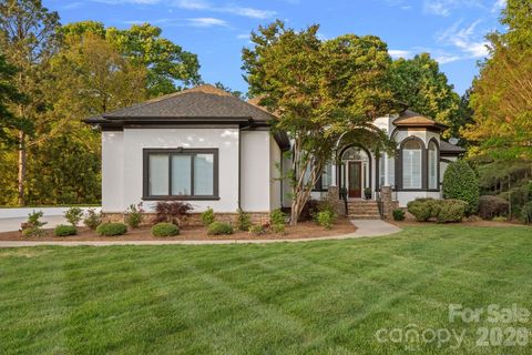 Photo of 106 Lightship Drive, Mooresville, NC 28117 (MLS # 4309787)