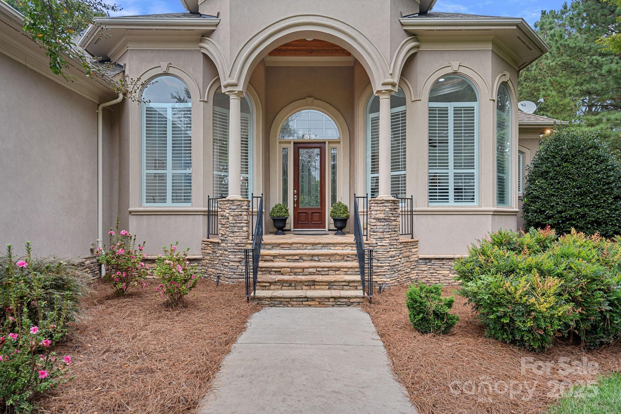 106 Lightship Drive