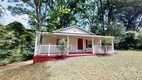 6342 Macon Street Charlotte NC 28208
