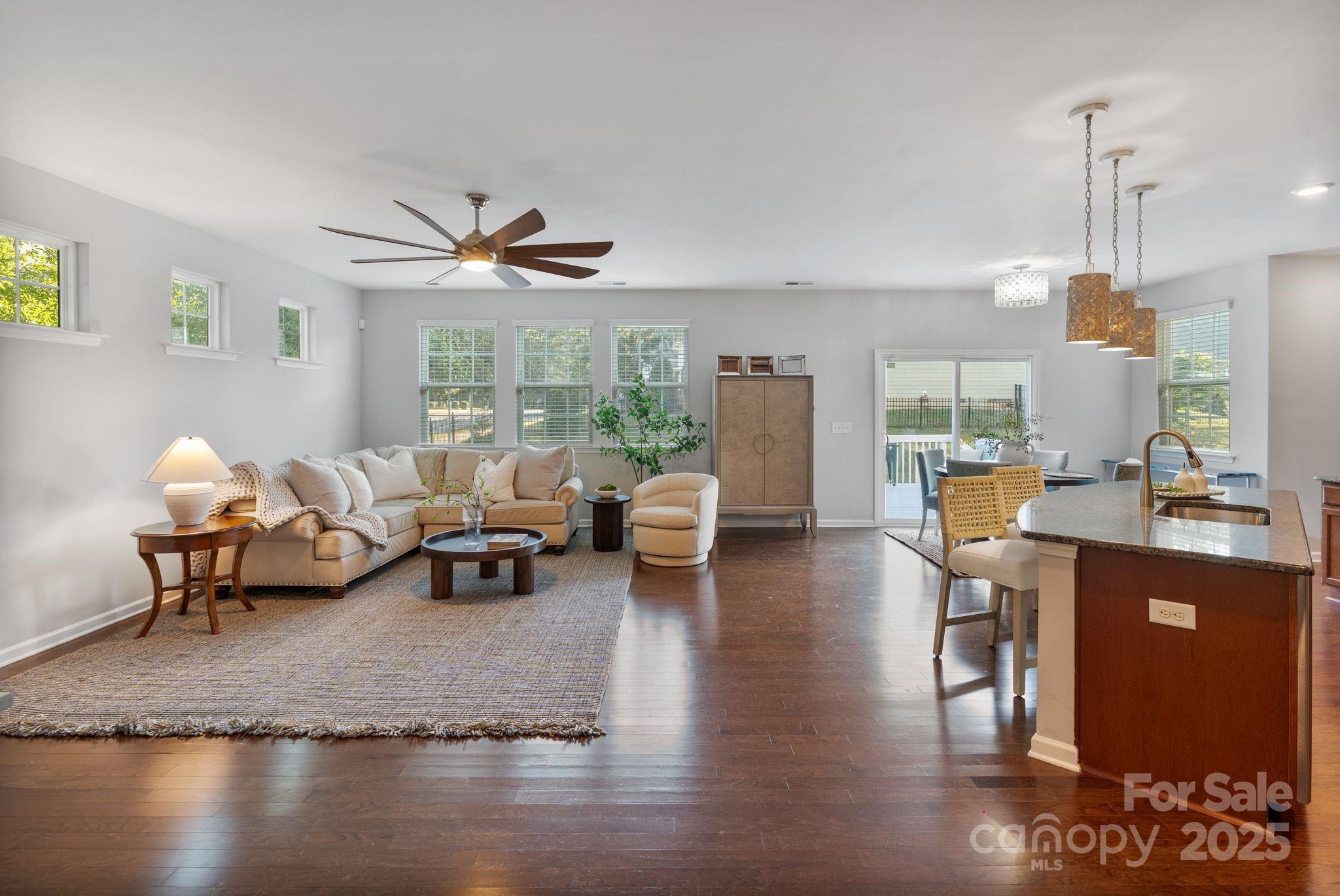 The Pinnacle At Handsmill - Residential