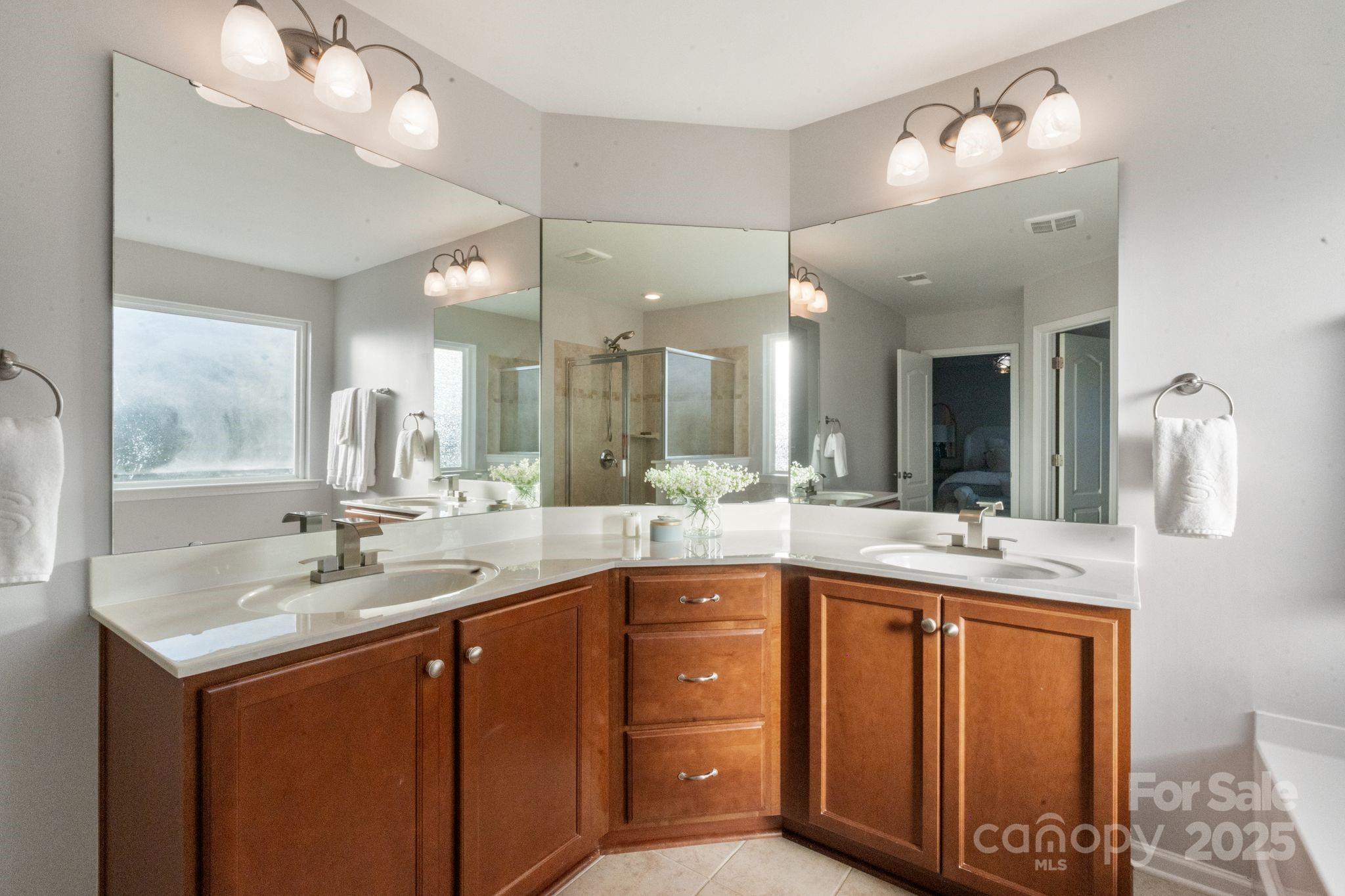 The Pinnacle At Handsmill - Residential