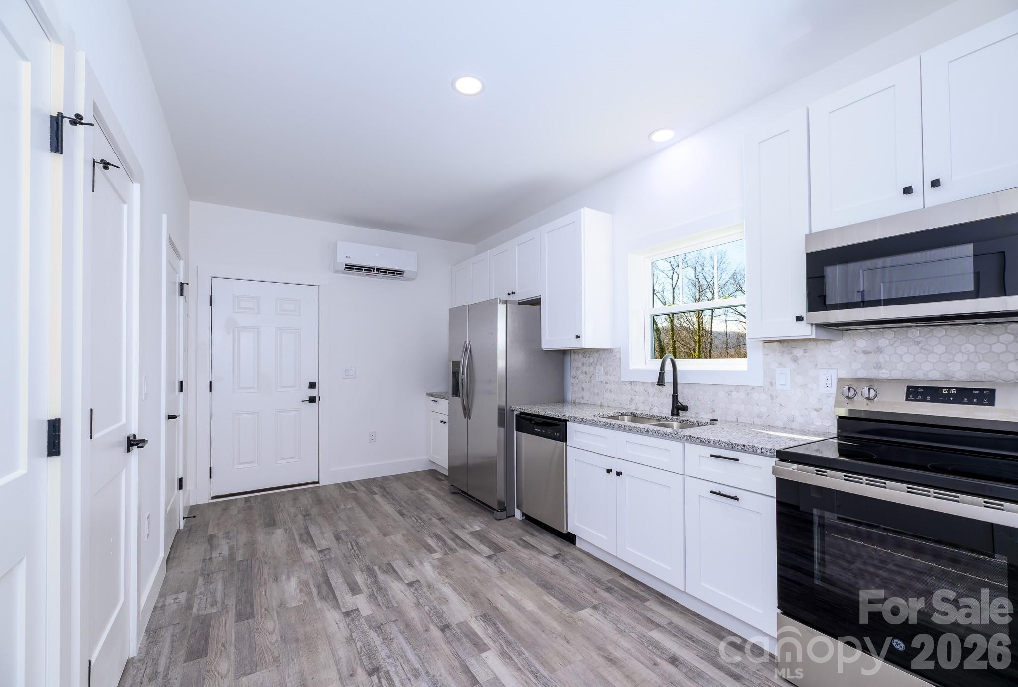 220 & 222 Lower Edgewood Road