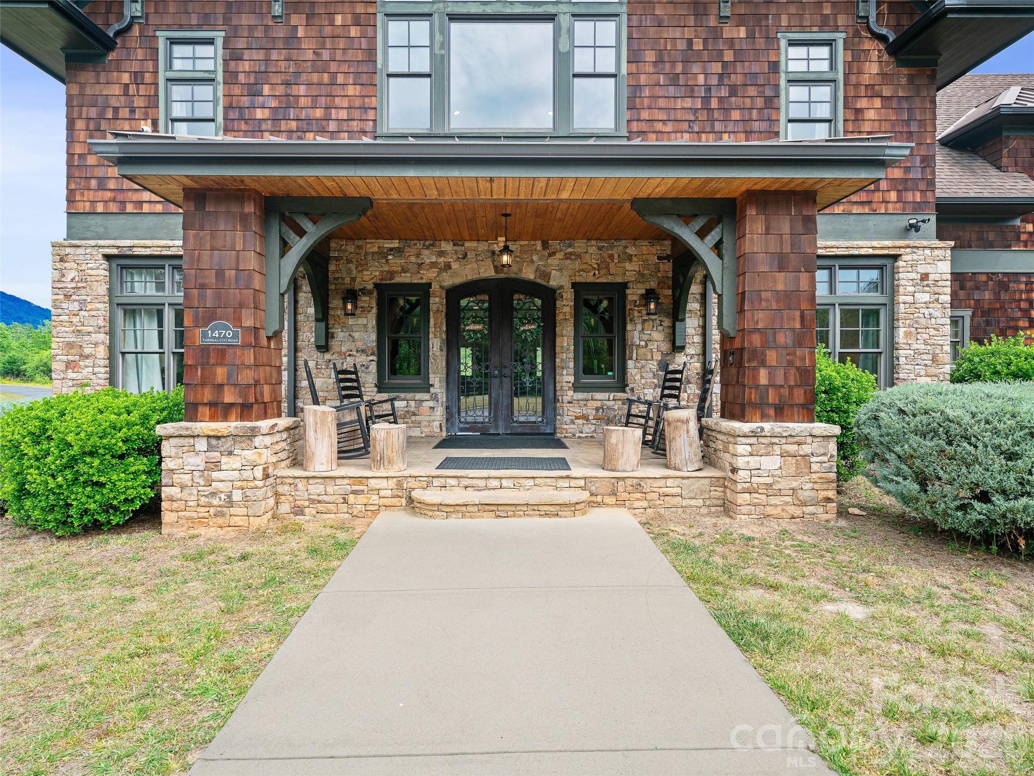 1470 Thermal City Road