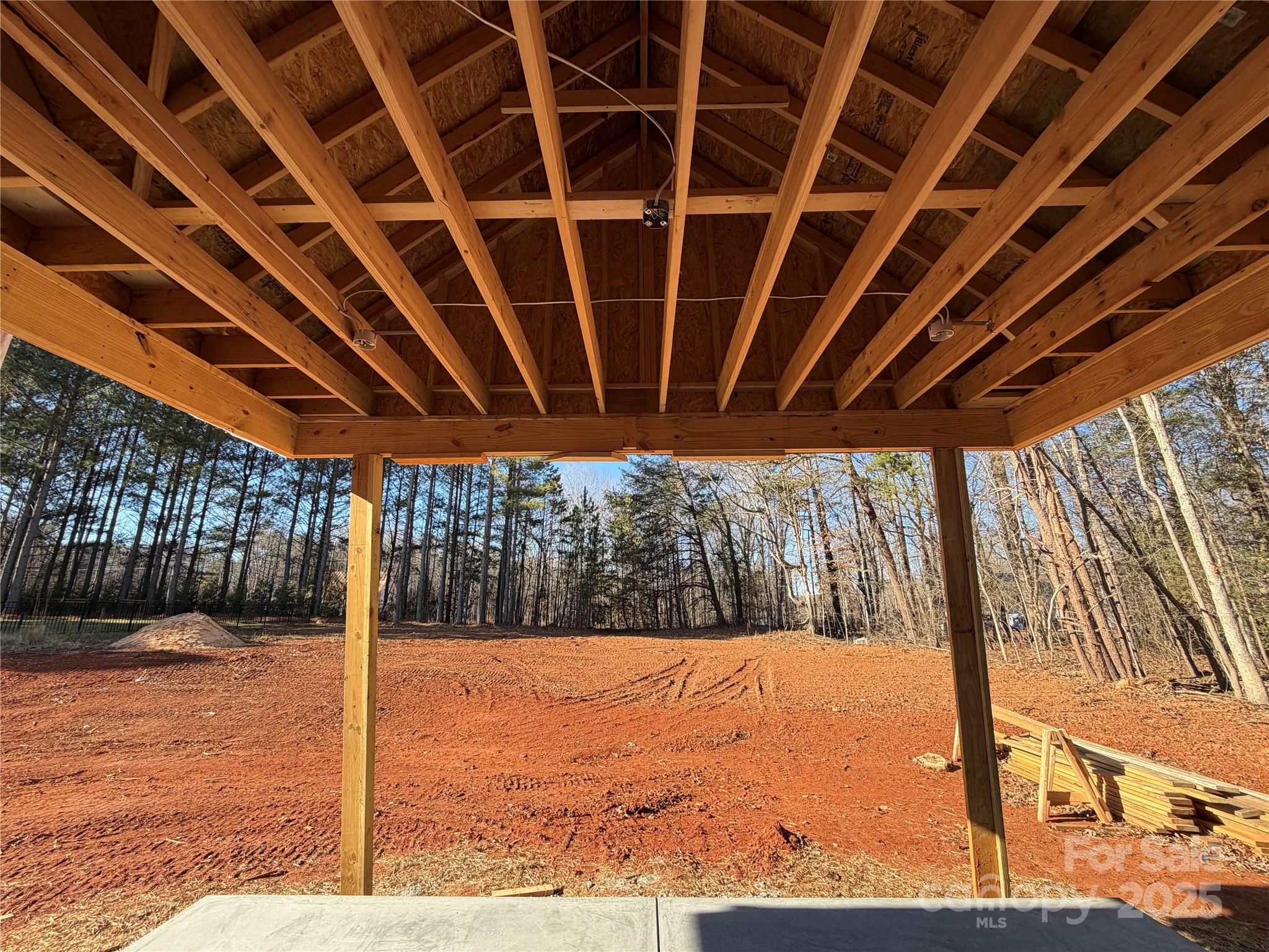 6051 Tipperary Drive