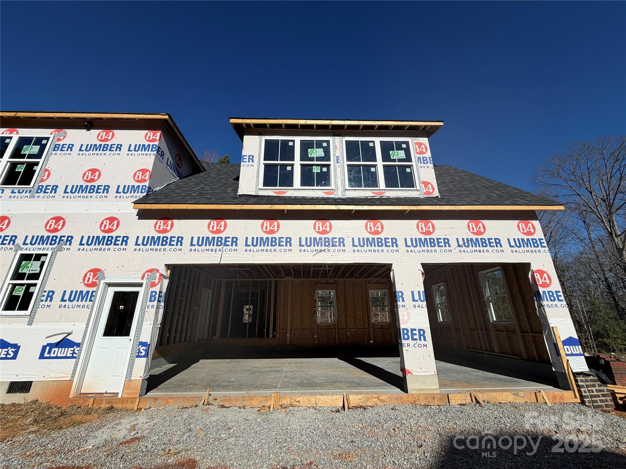 6051 Tipperary Drive