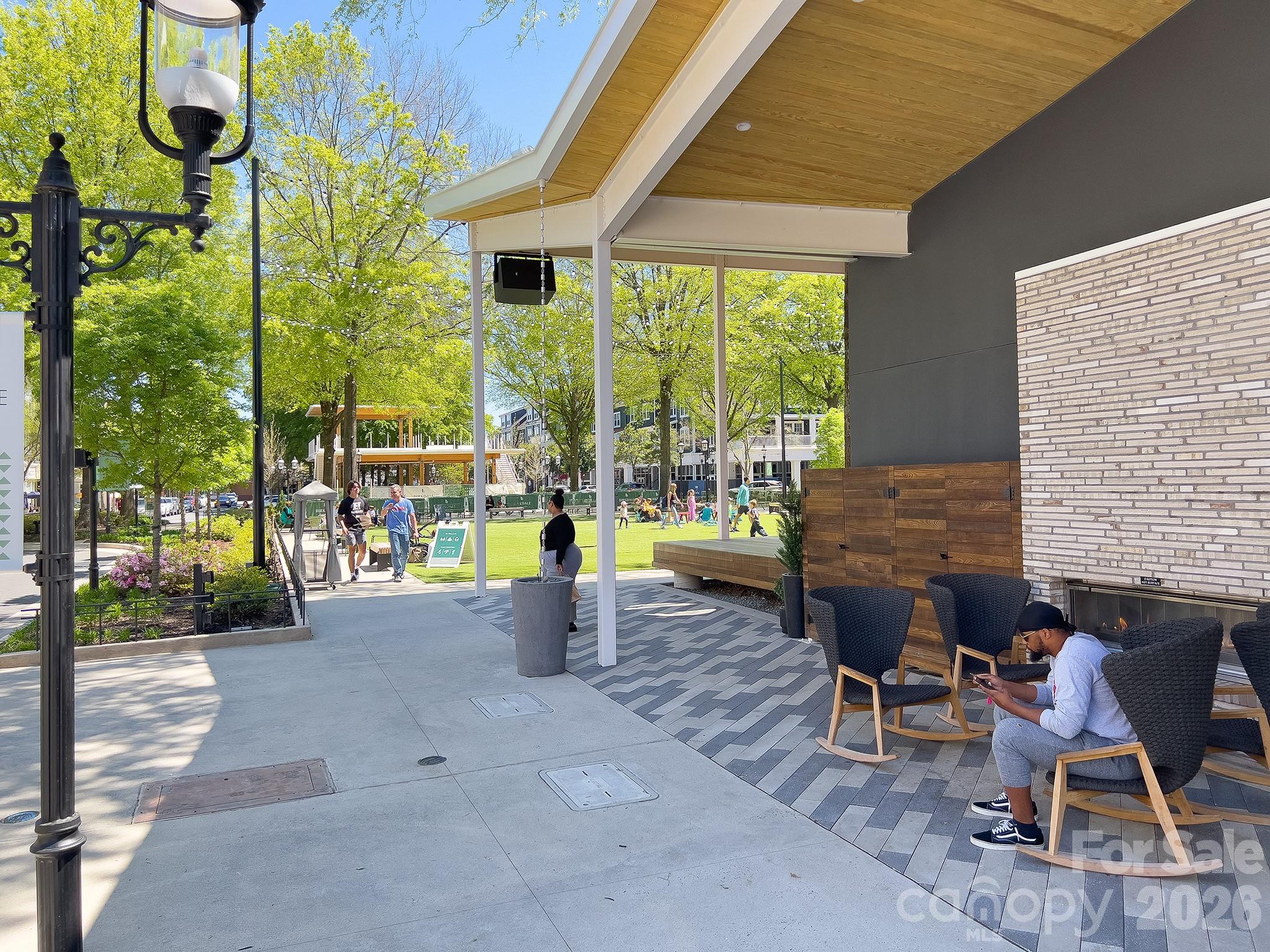 Hagers Ferry - Residential