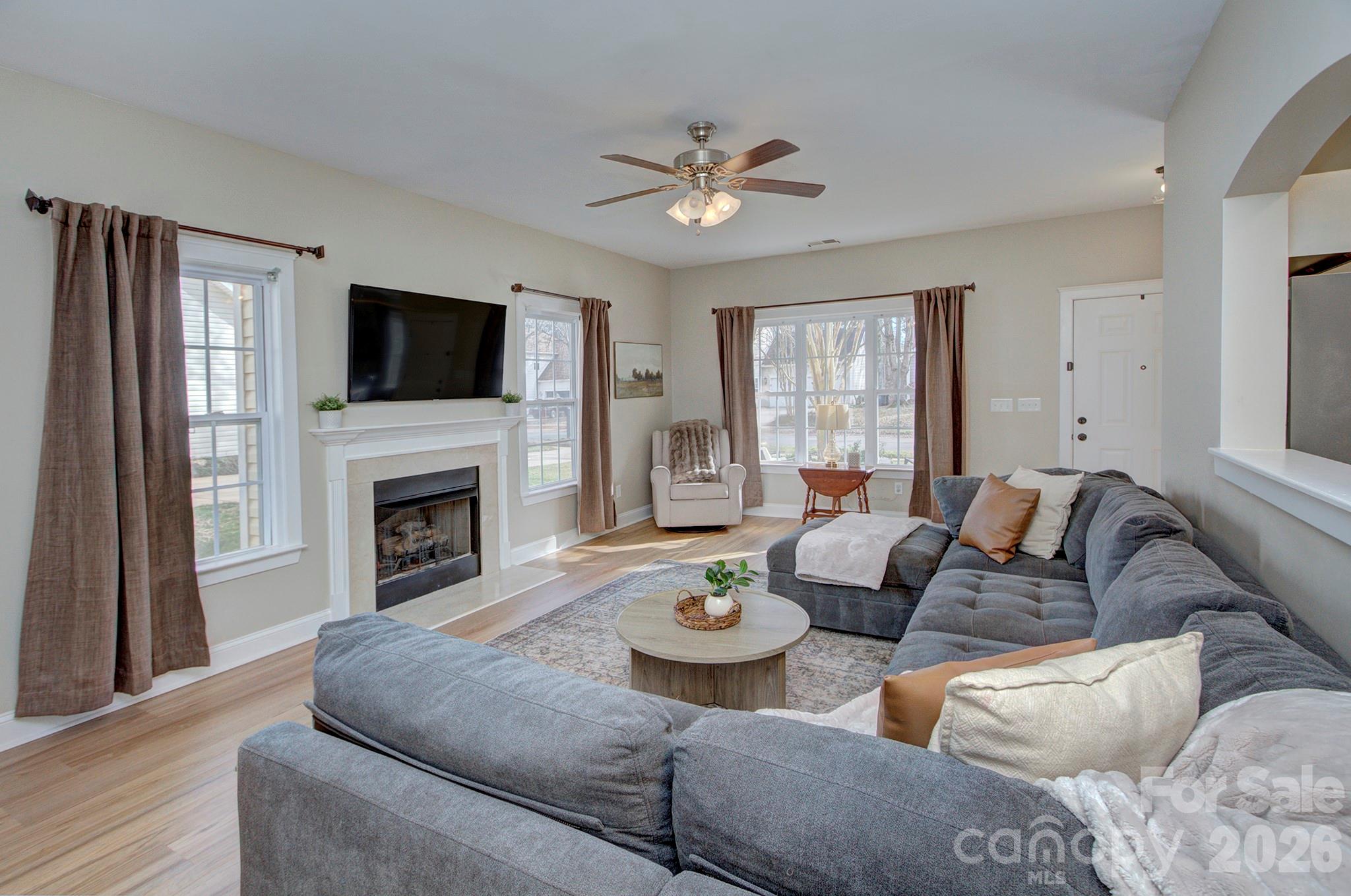 Hagers Ferry - Residential