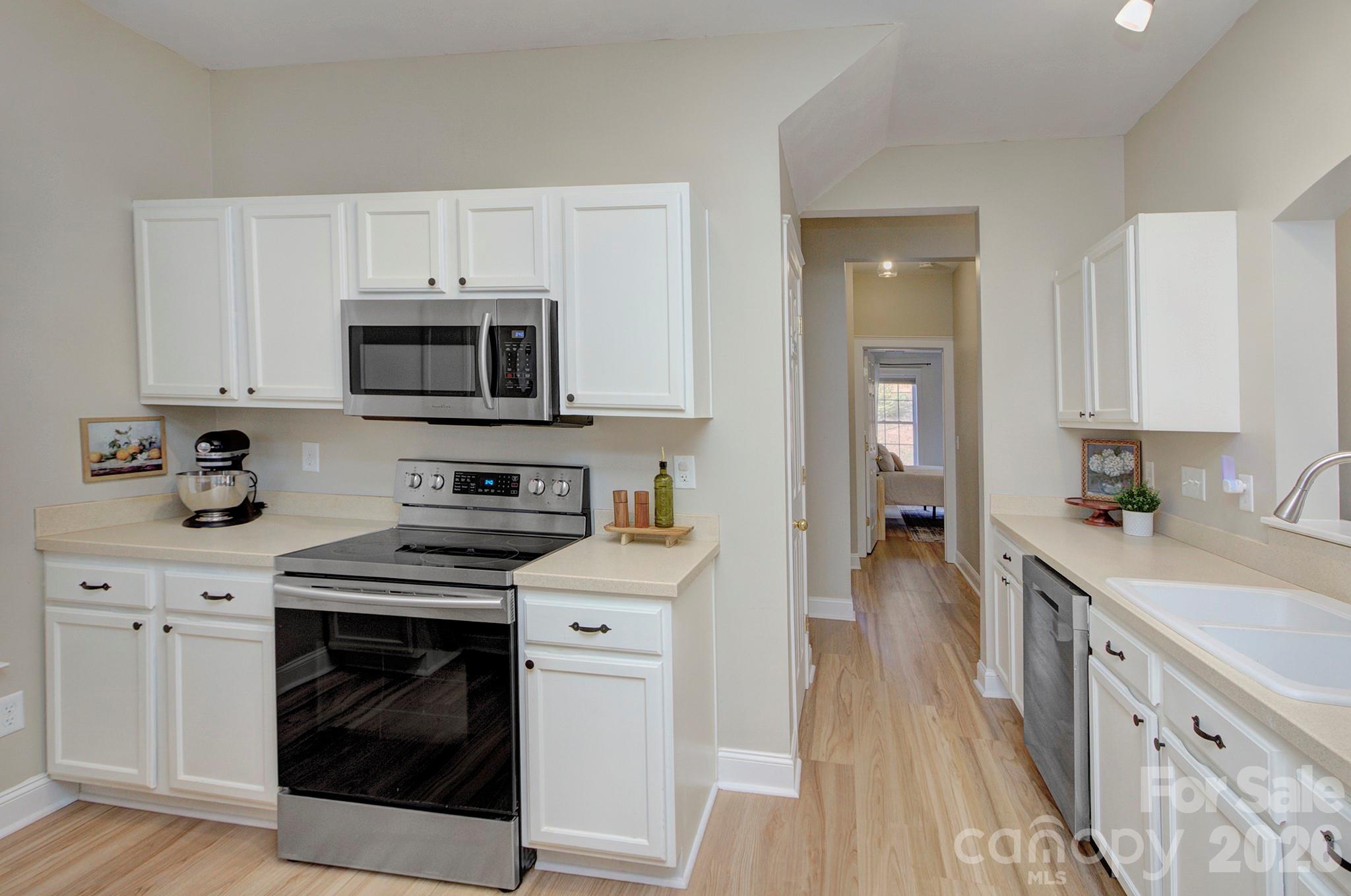 Hagers Ferry - Residential