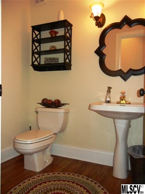 Moores Ferry - Residential