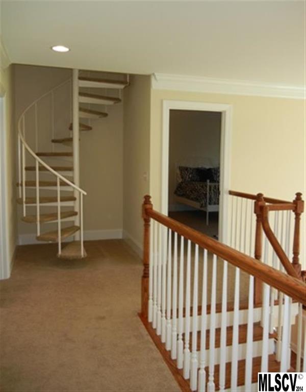 Moores Ferry - Residential