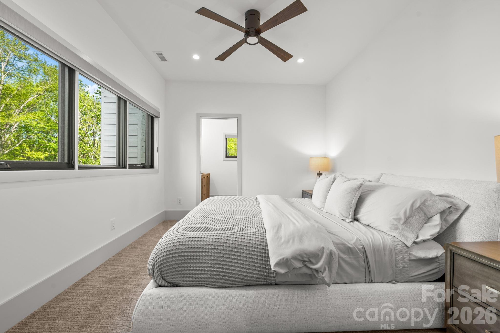 The Lodges At Eagles Nest - Residential