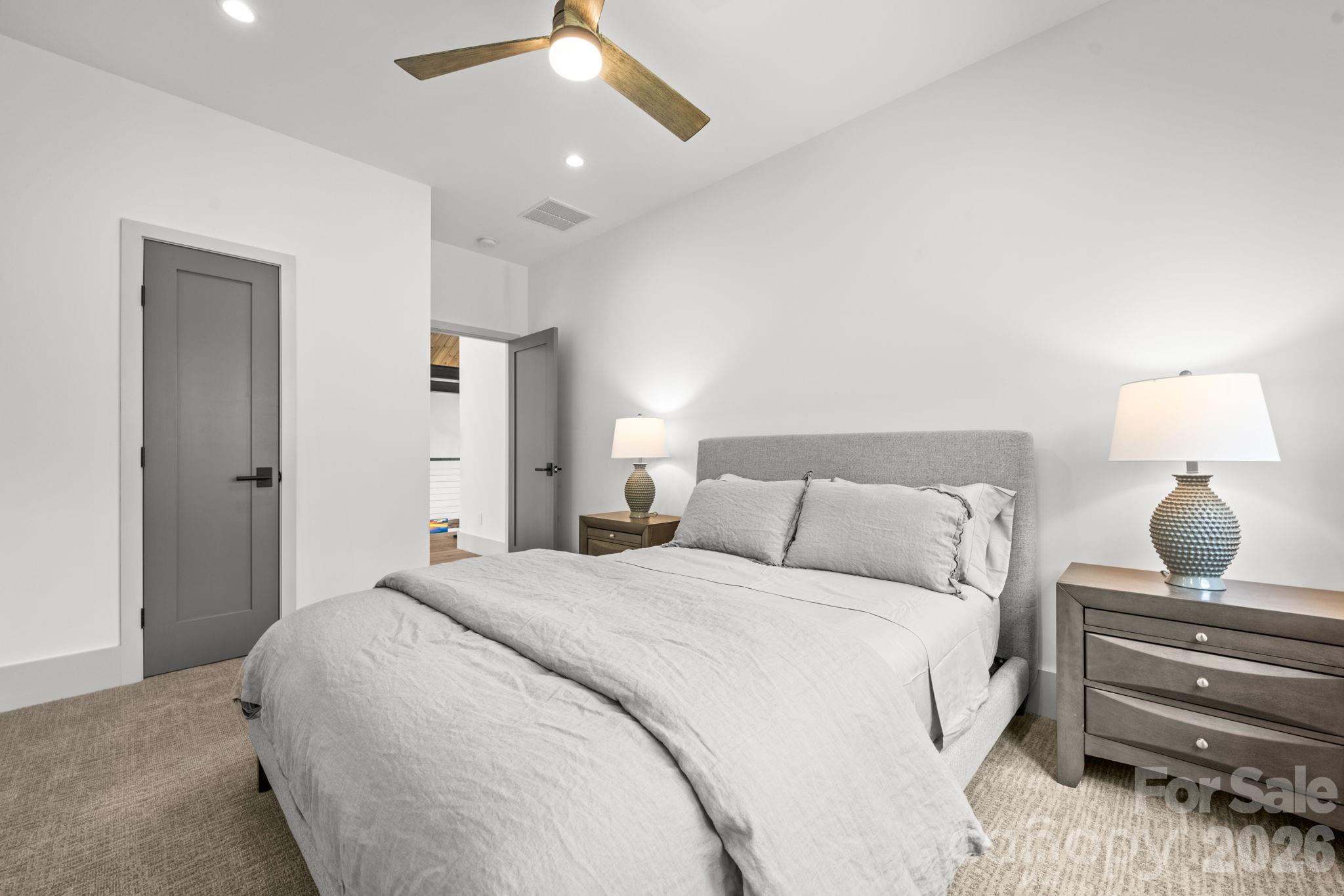 The Lodges At Eagles Nest - Residential
