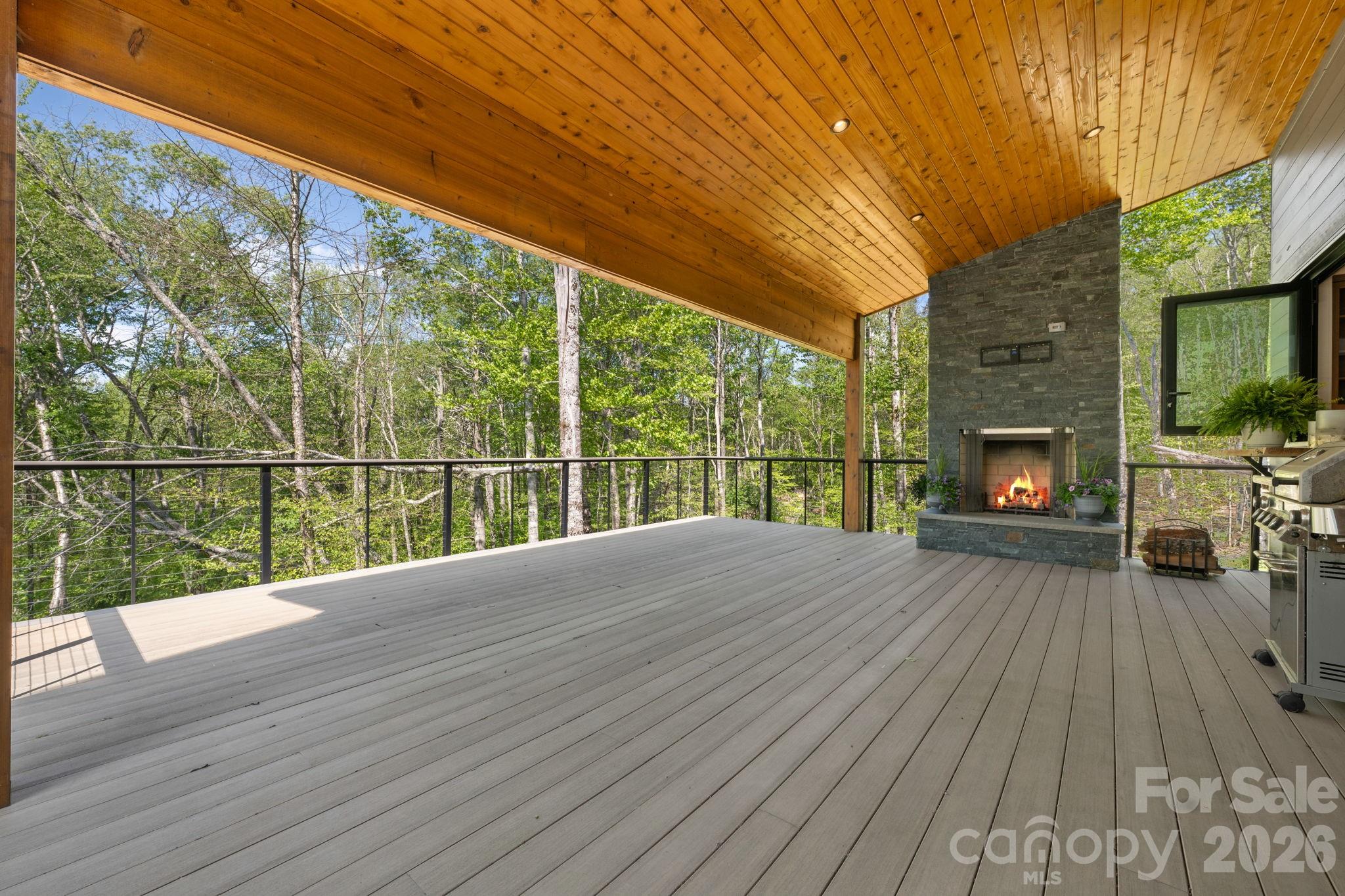 The Lodges At Eagles Nest - Residential
