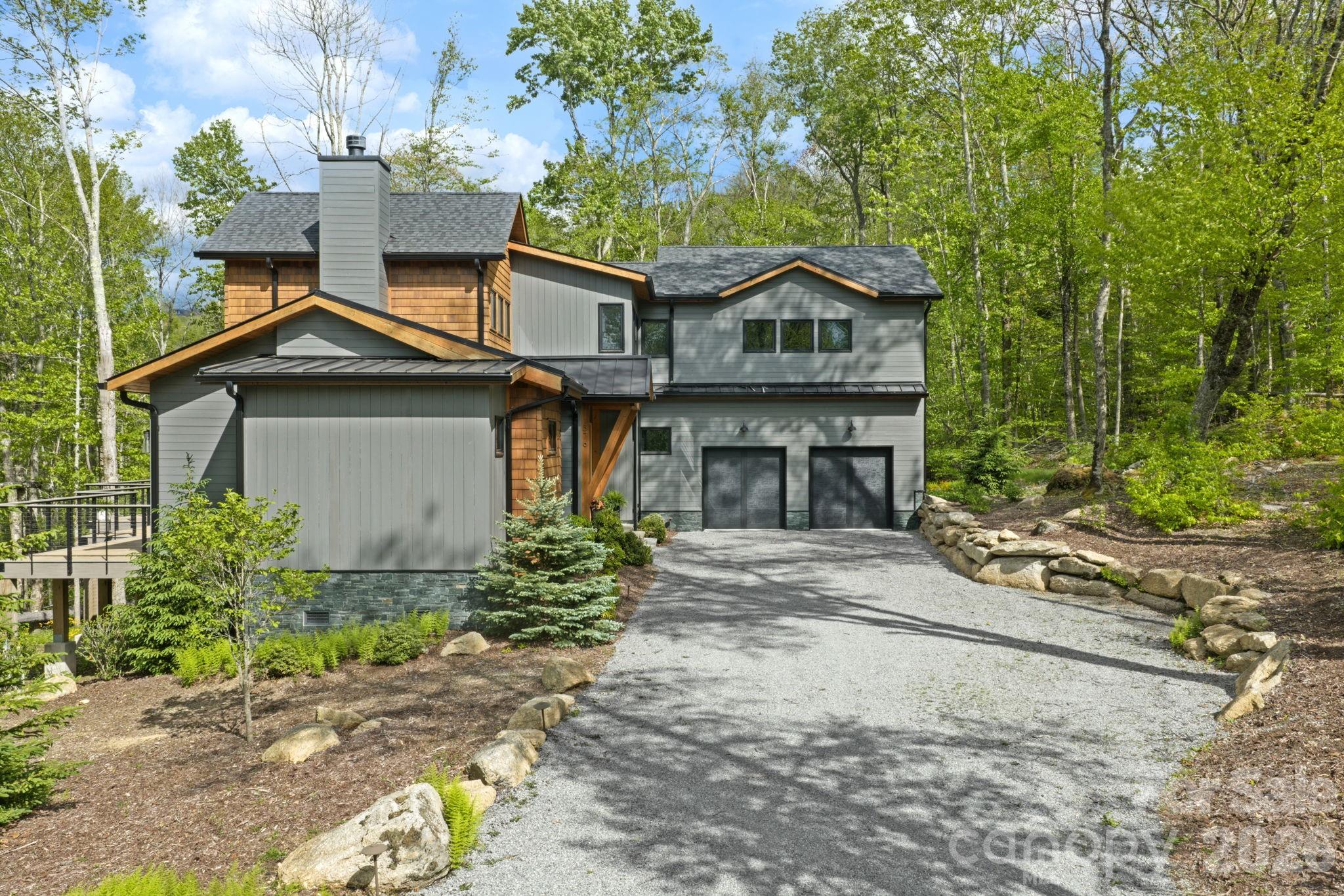 The Lodges At Eagles Nest - Residential