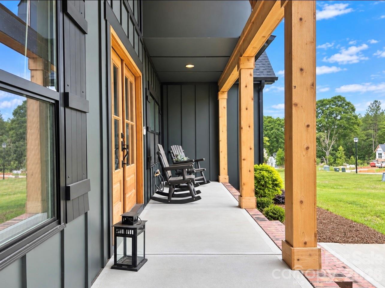 501 Edmunds Lane