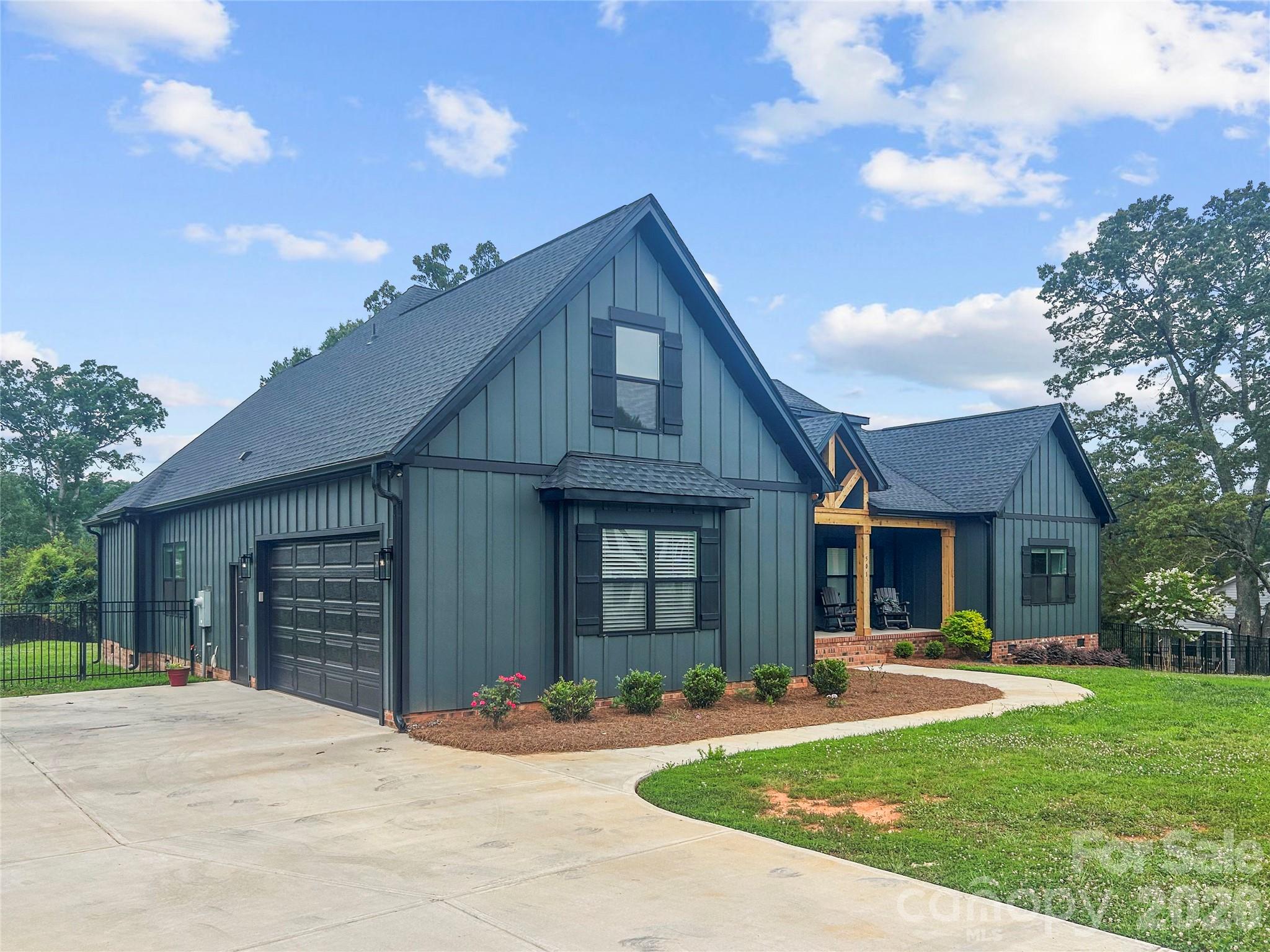 501 Edmunds Lane