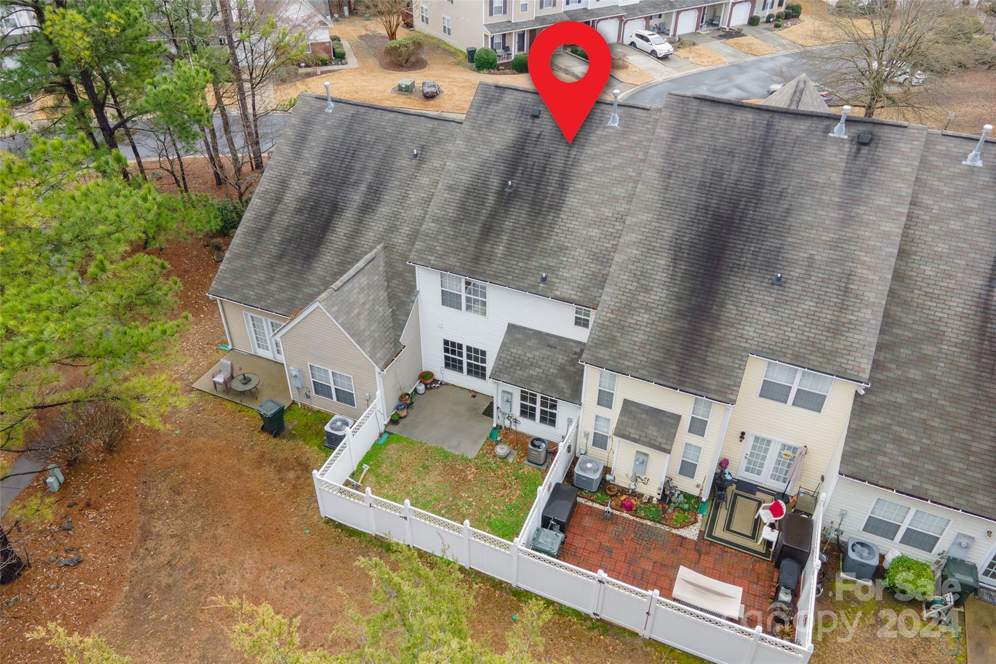 Lexington Commons - Residential