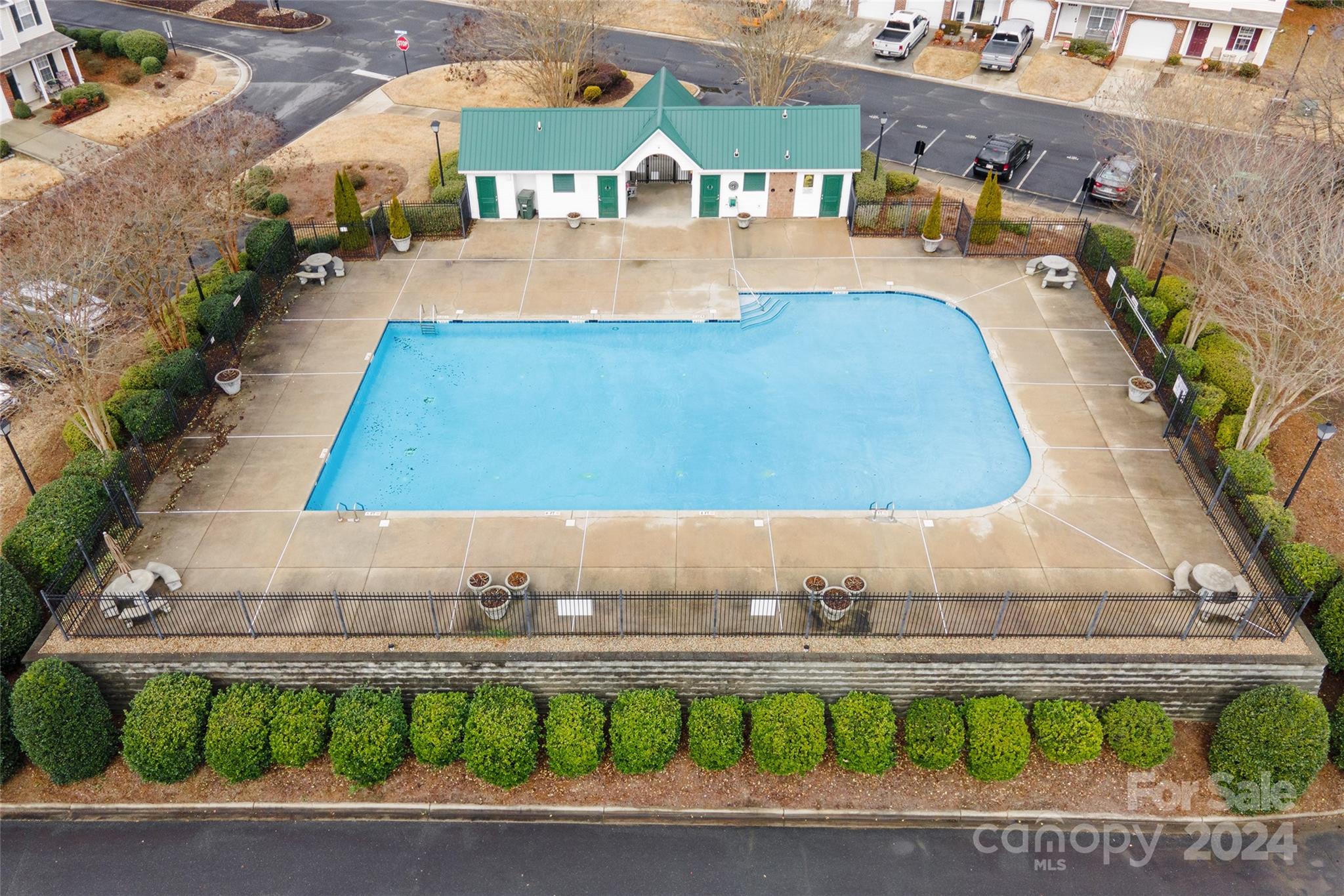 Lexington Commons - Residential