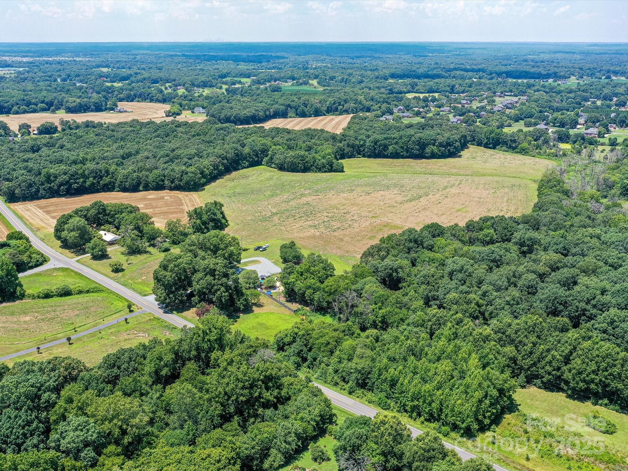 00 Unionville Indian Trail Road W
