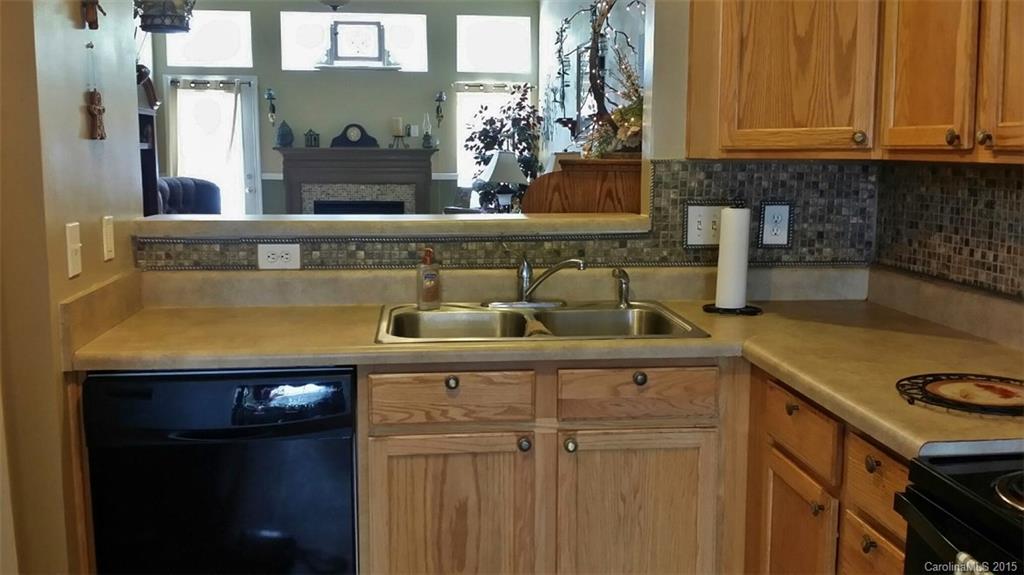 Autumn Cove At Lake Wylie - Residential