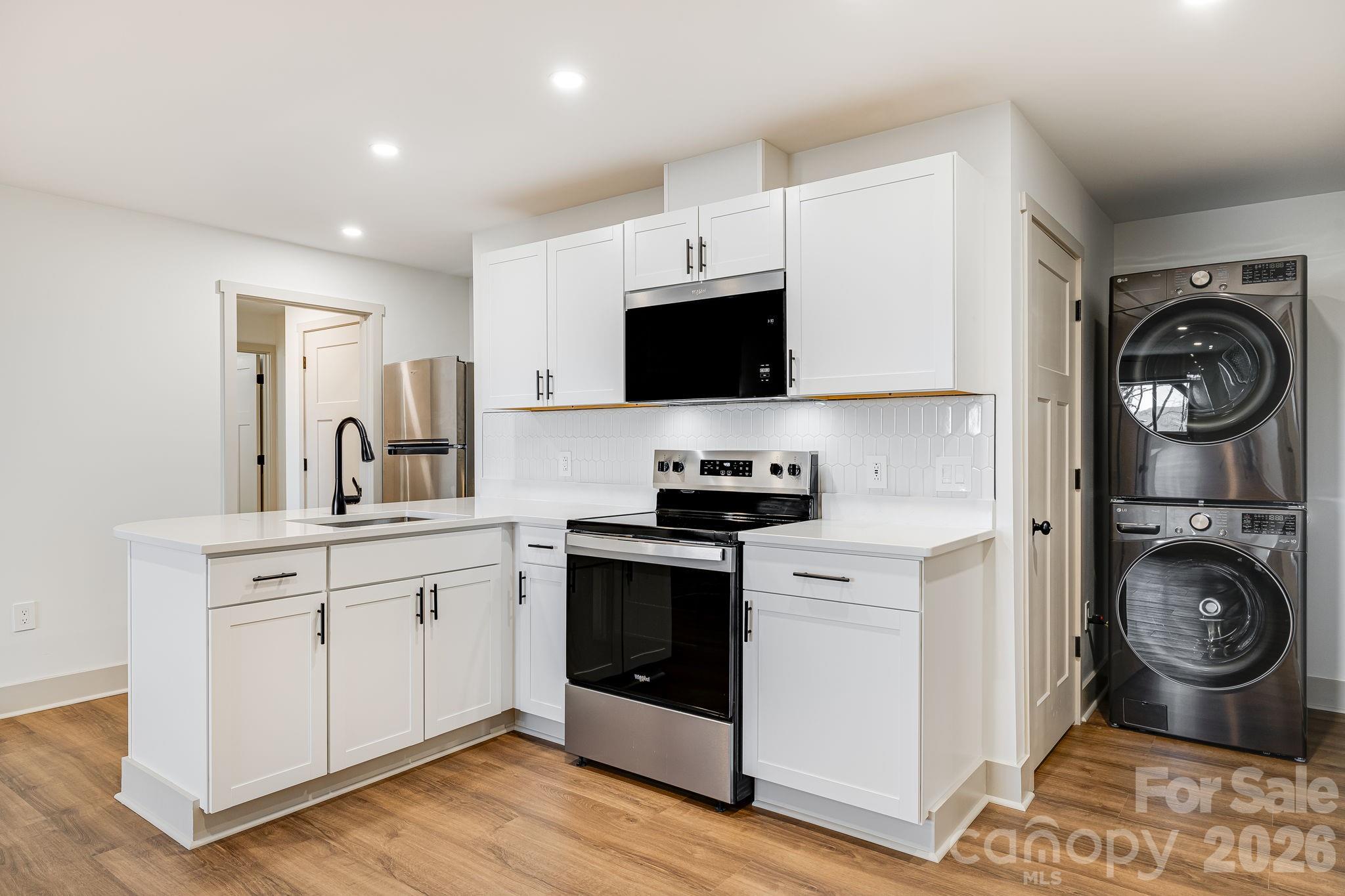 Wolf Laurel - Residential