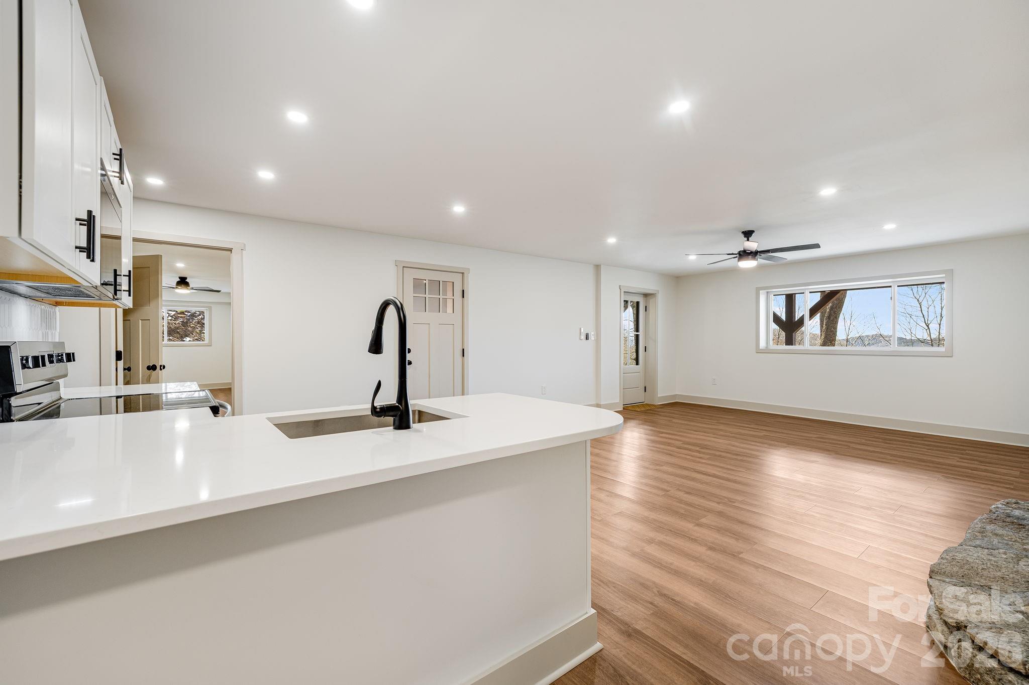 Wolf Laurel - Residential