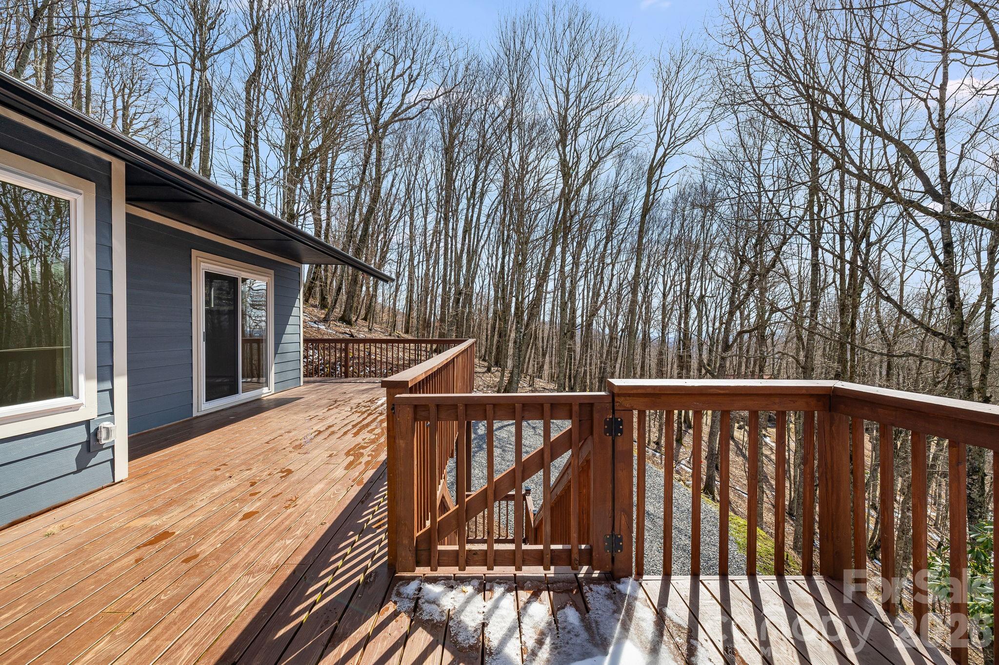 Wolf Laurel - Residential