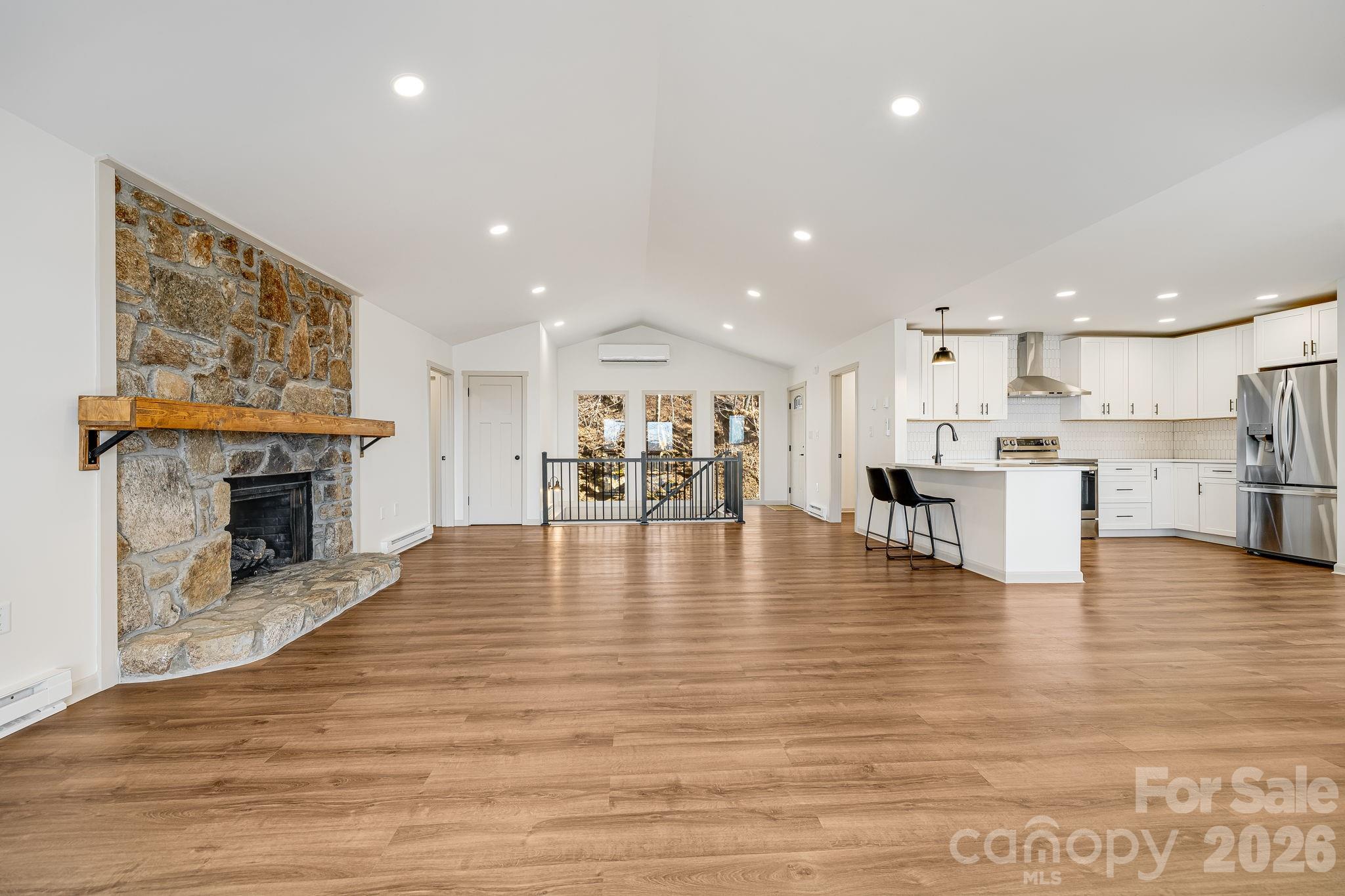 Wolf Laurel - Residential