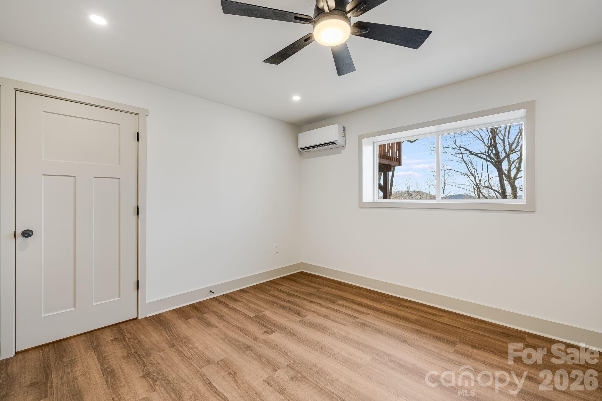 Wolf Laurel - Residential