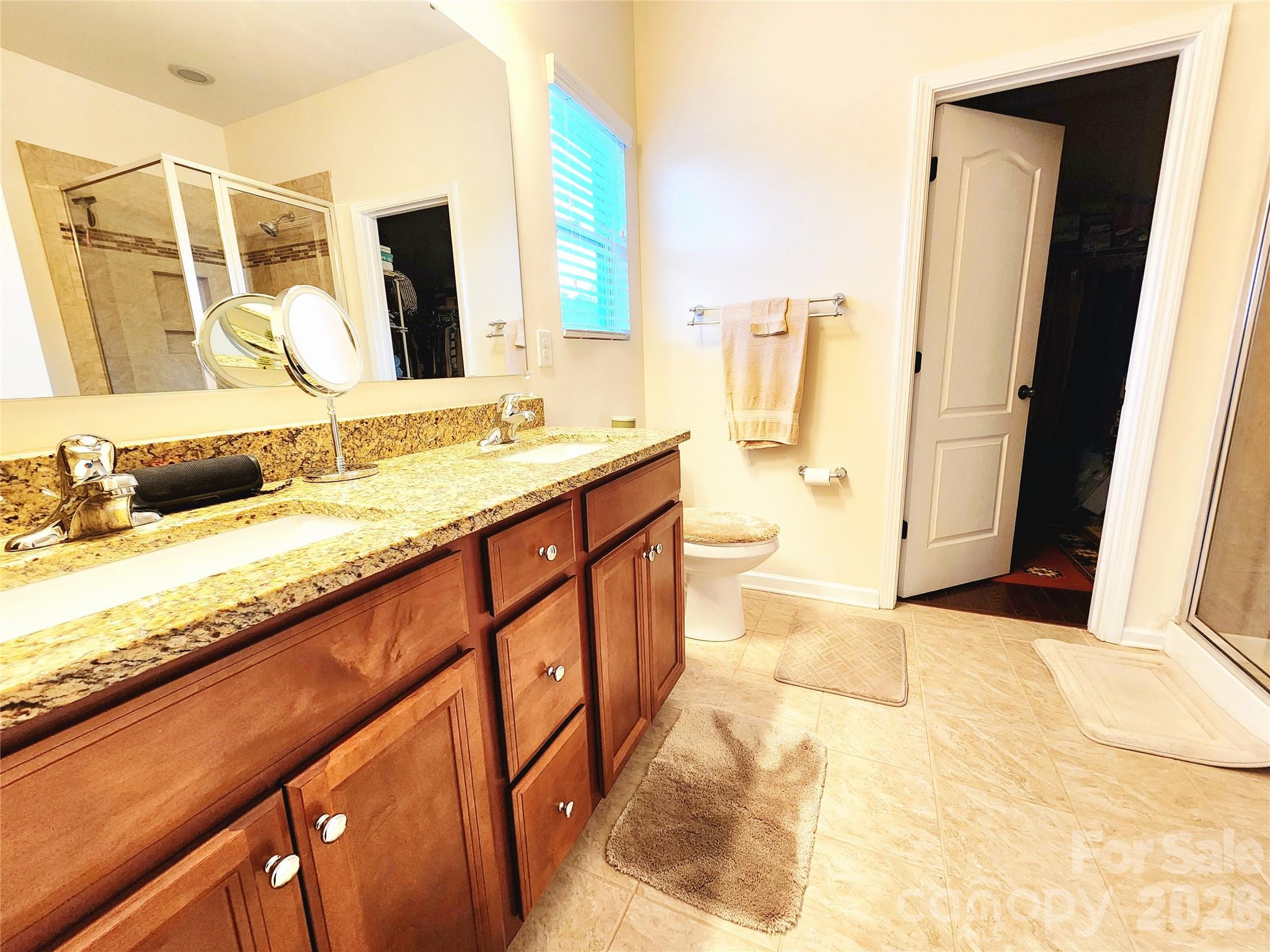 Clarabella - Residential