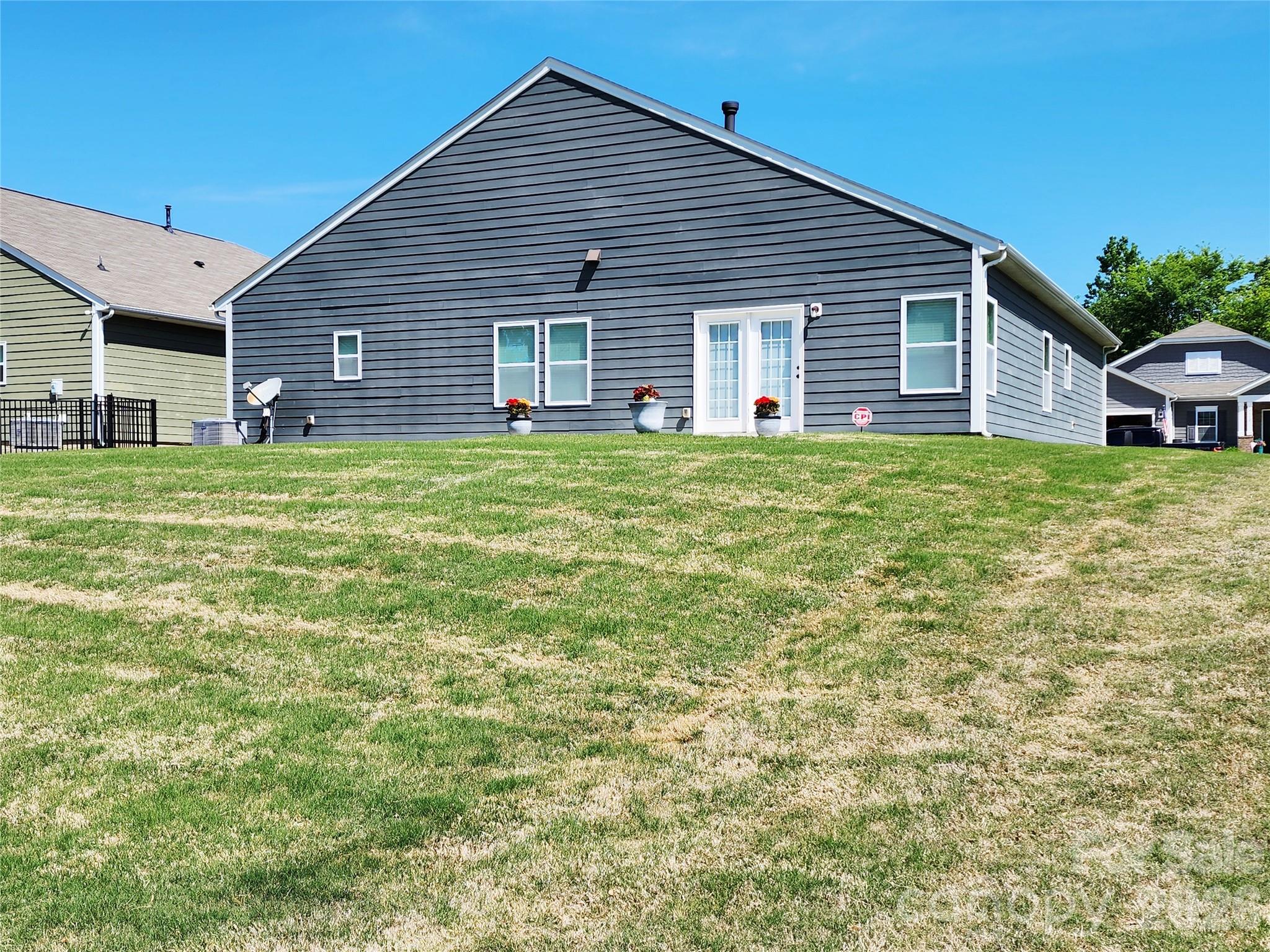 Clarabella - Residential