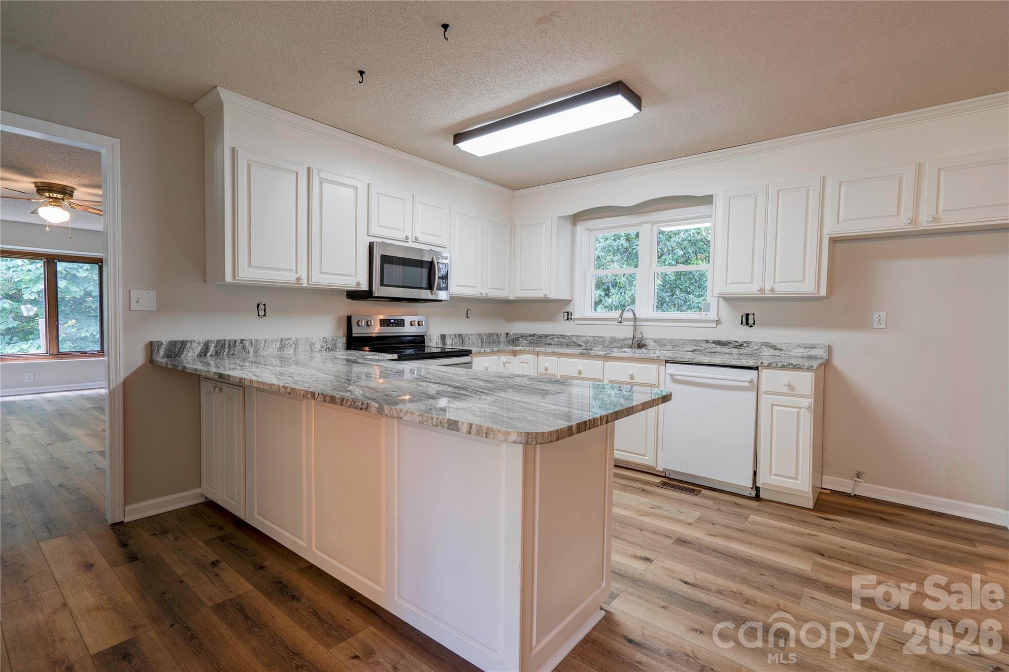 Pleasantdale Acres - Residential