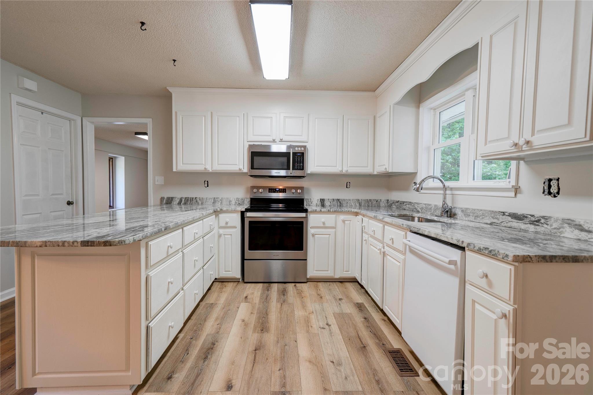 Pleasantdale Acres - Residential
