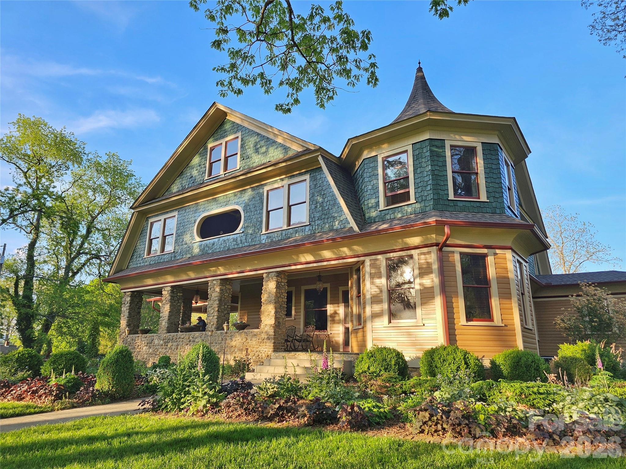 129 Woolsey Heights