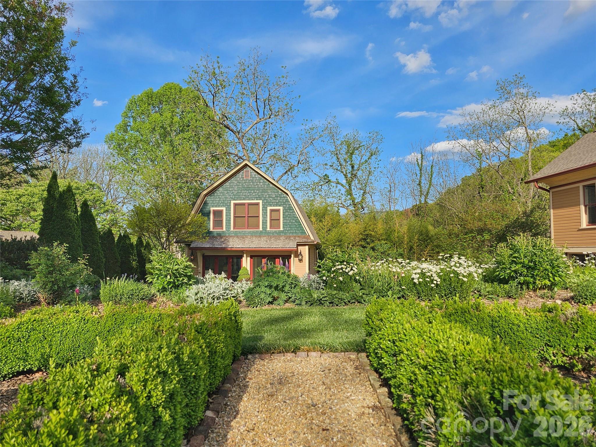 129 Woolsey Heights