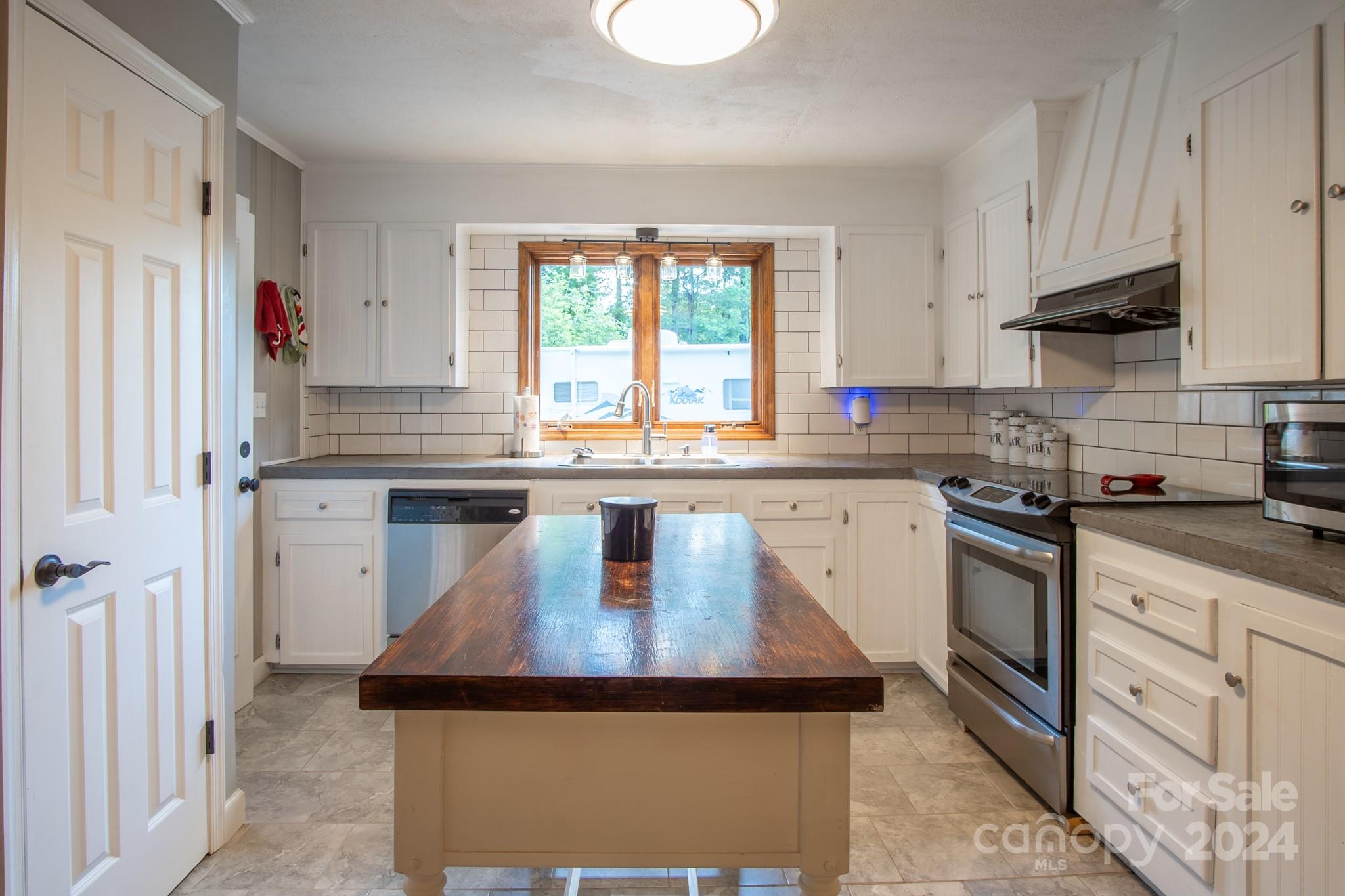 Crestland Heights - Residential