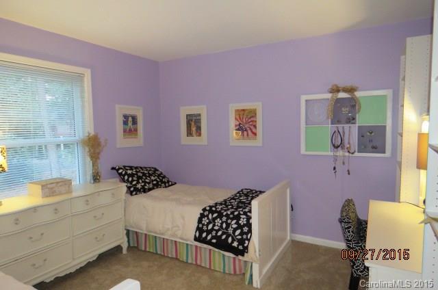 Tega Cay - Residential