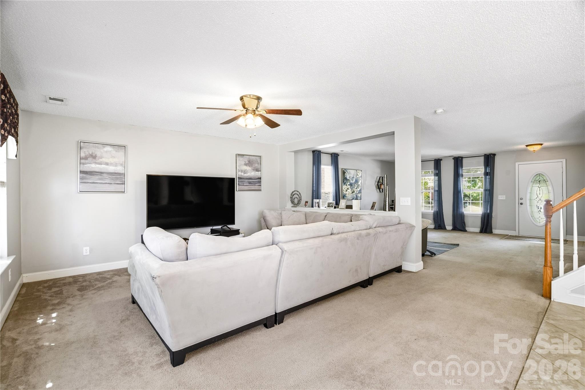 Hamilton Lakes - Residential