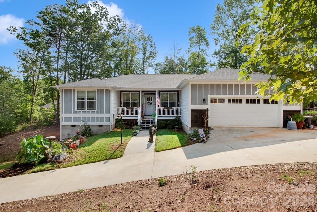 243 Dublin Lane, Columbus, NC, 28722