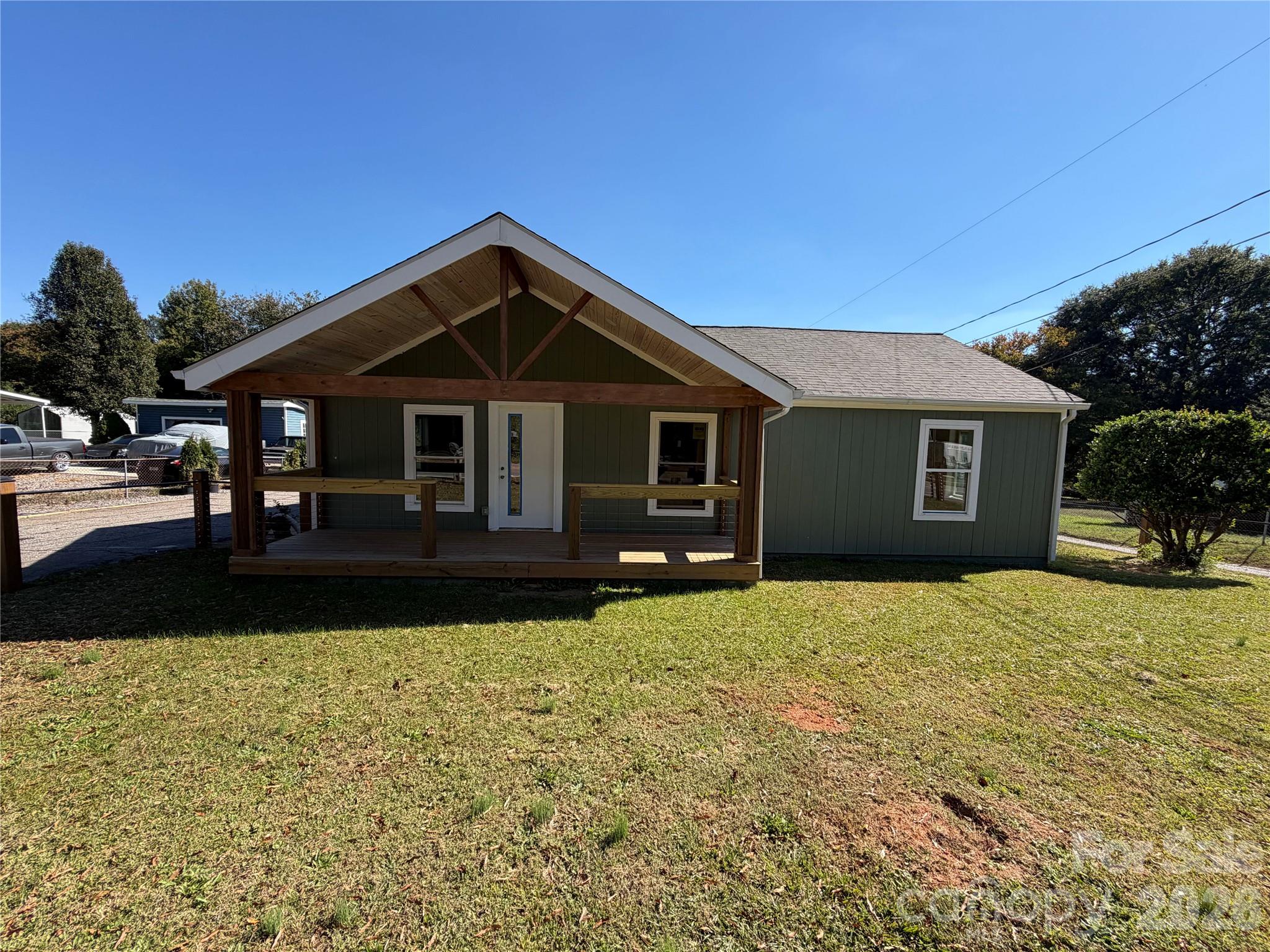 121 Autumn Leaf Road