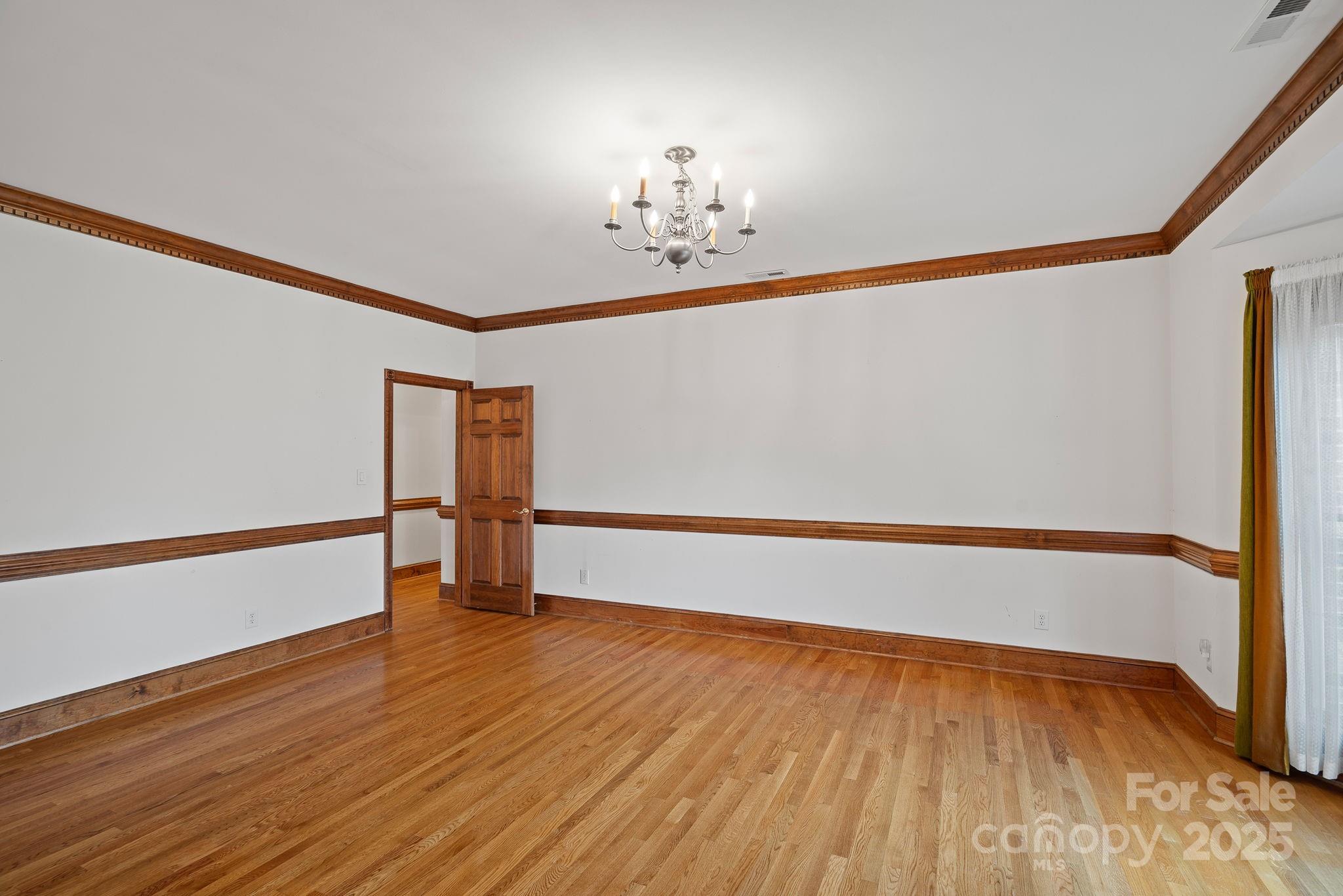 7021 High Vista Court