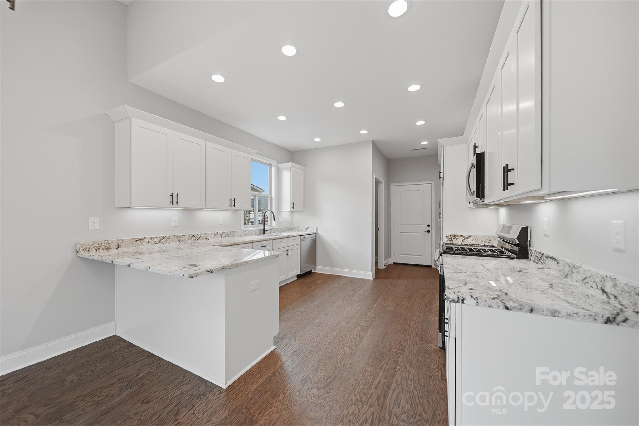 Wynnshire Ridge - Residential