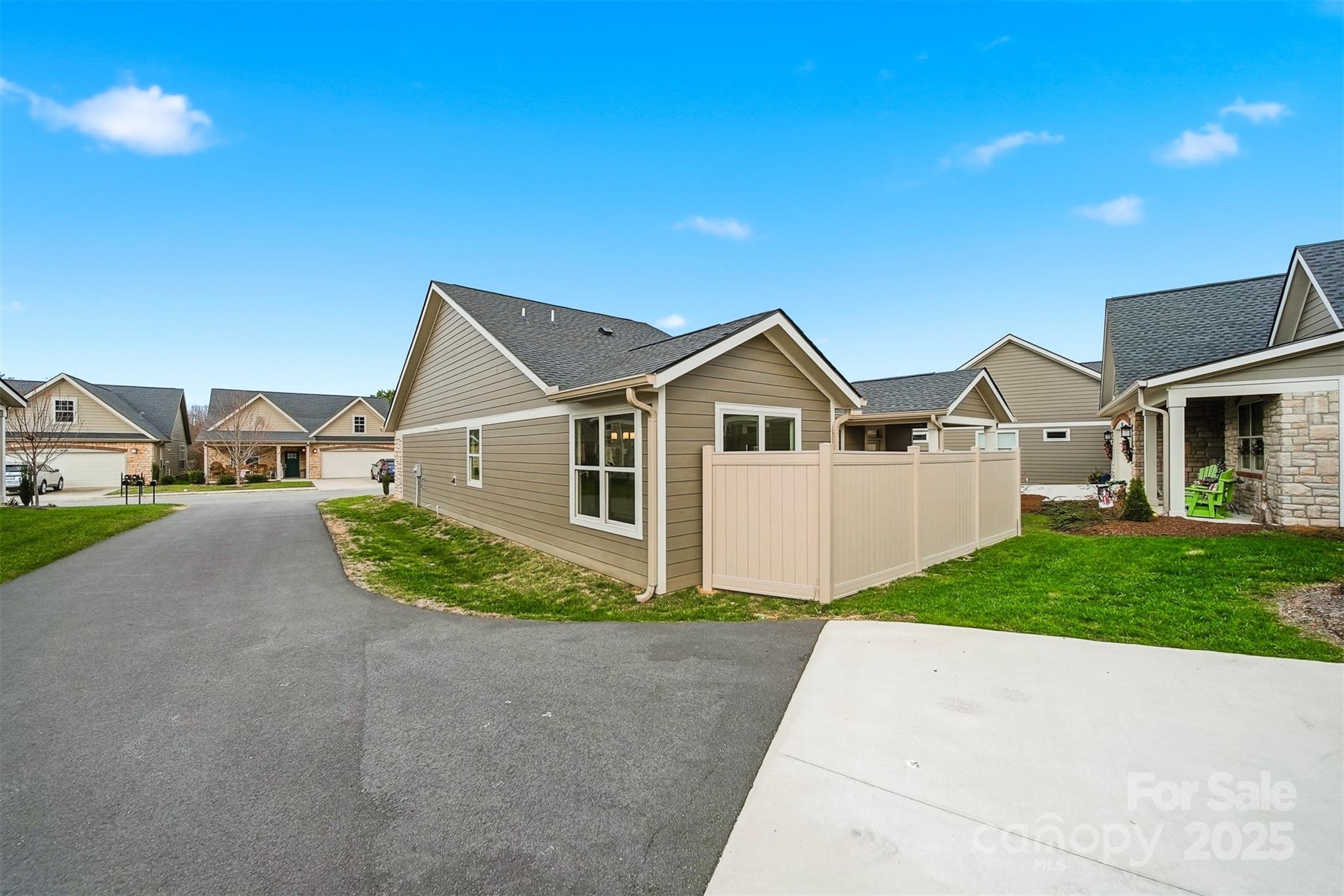 Wynnshire Ridge - Residential