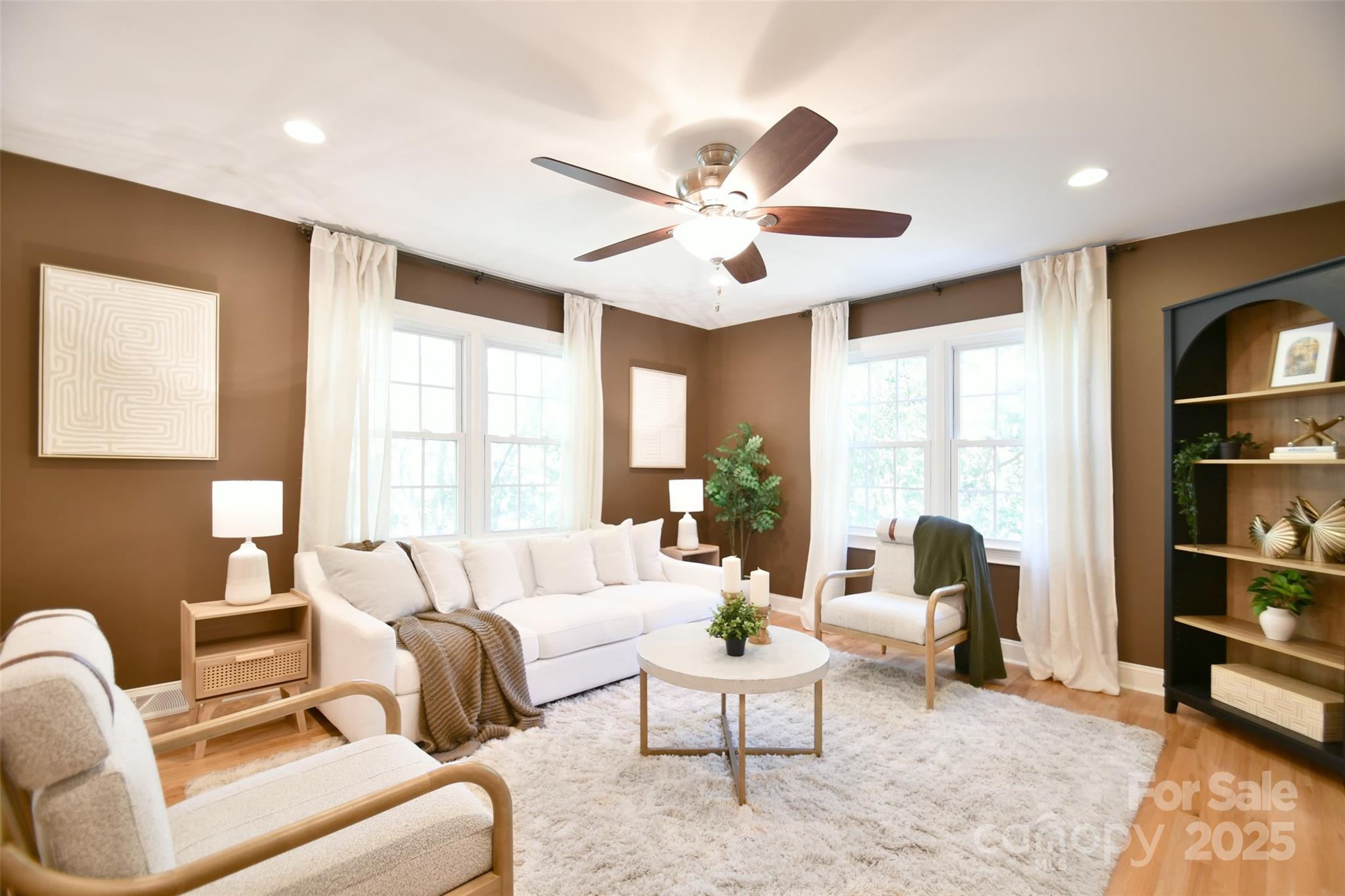 7517 Cornwallis Lane