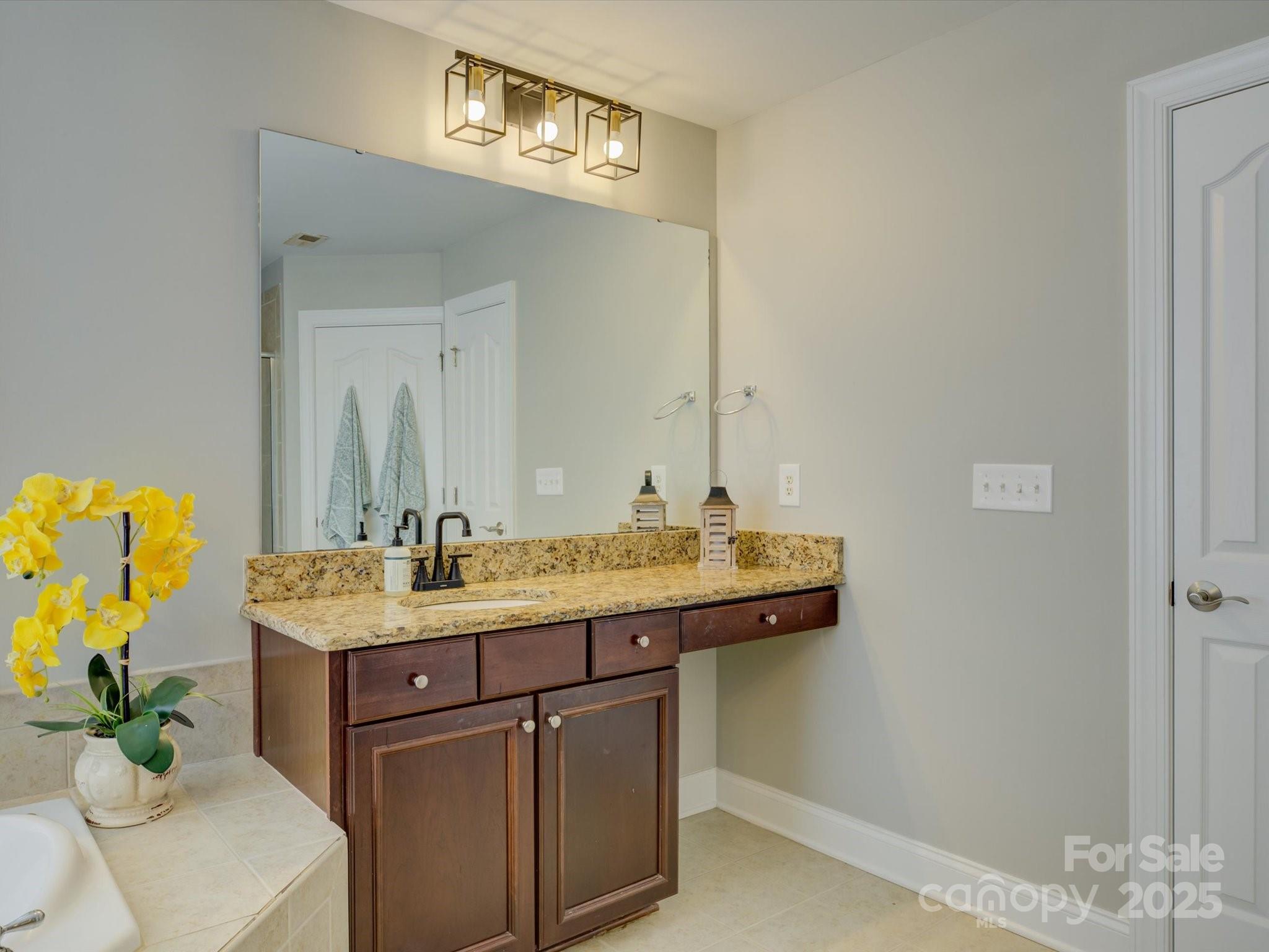 Quellin - Residential