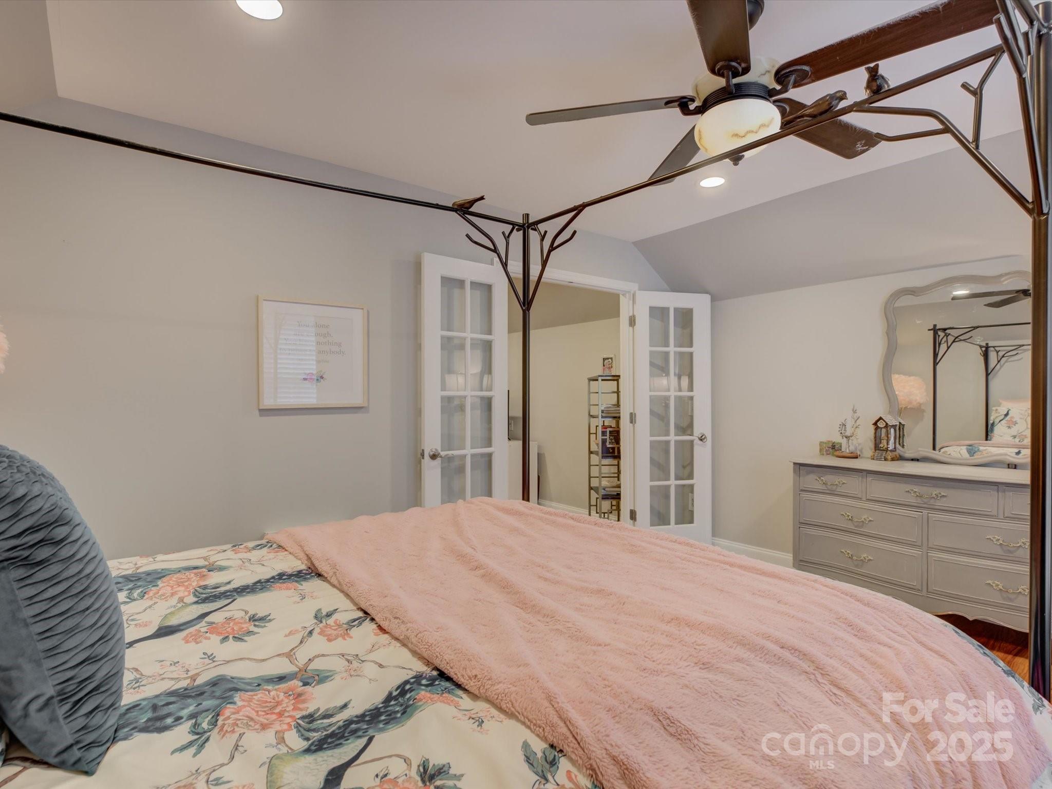 Quellin - Residential