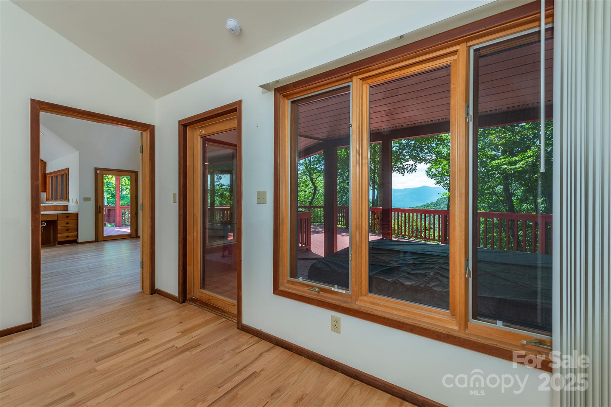 Laurel Ridge - Residential