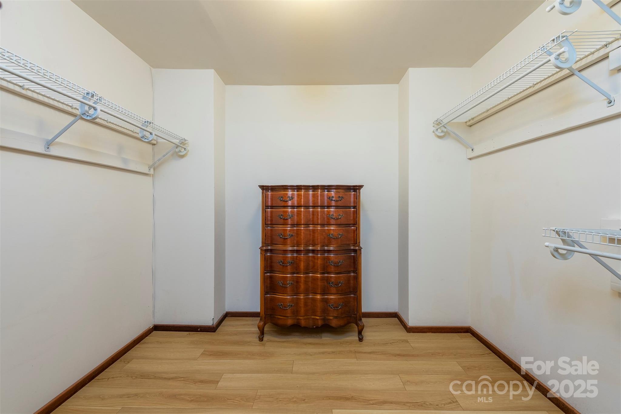 Laurel Ridge - Residential