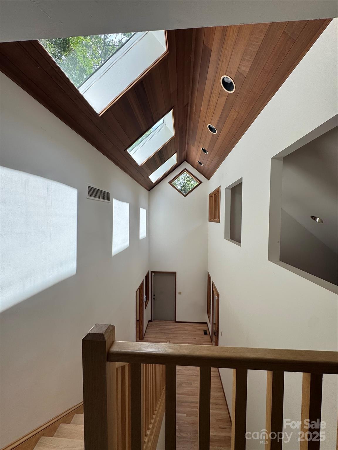 Laurel Ridge - Residential